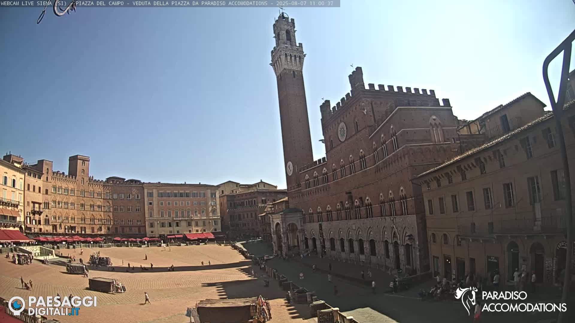 Siena , Piazza del Campo II Square Live Cam - Tuscany, Italy