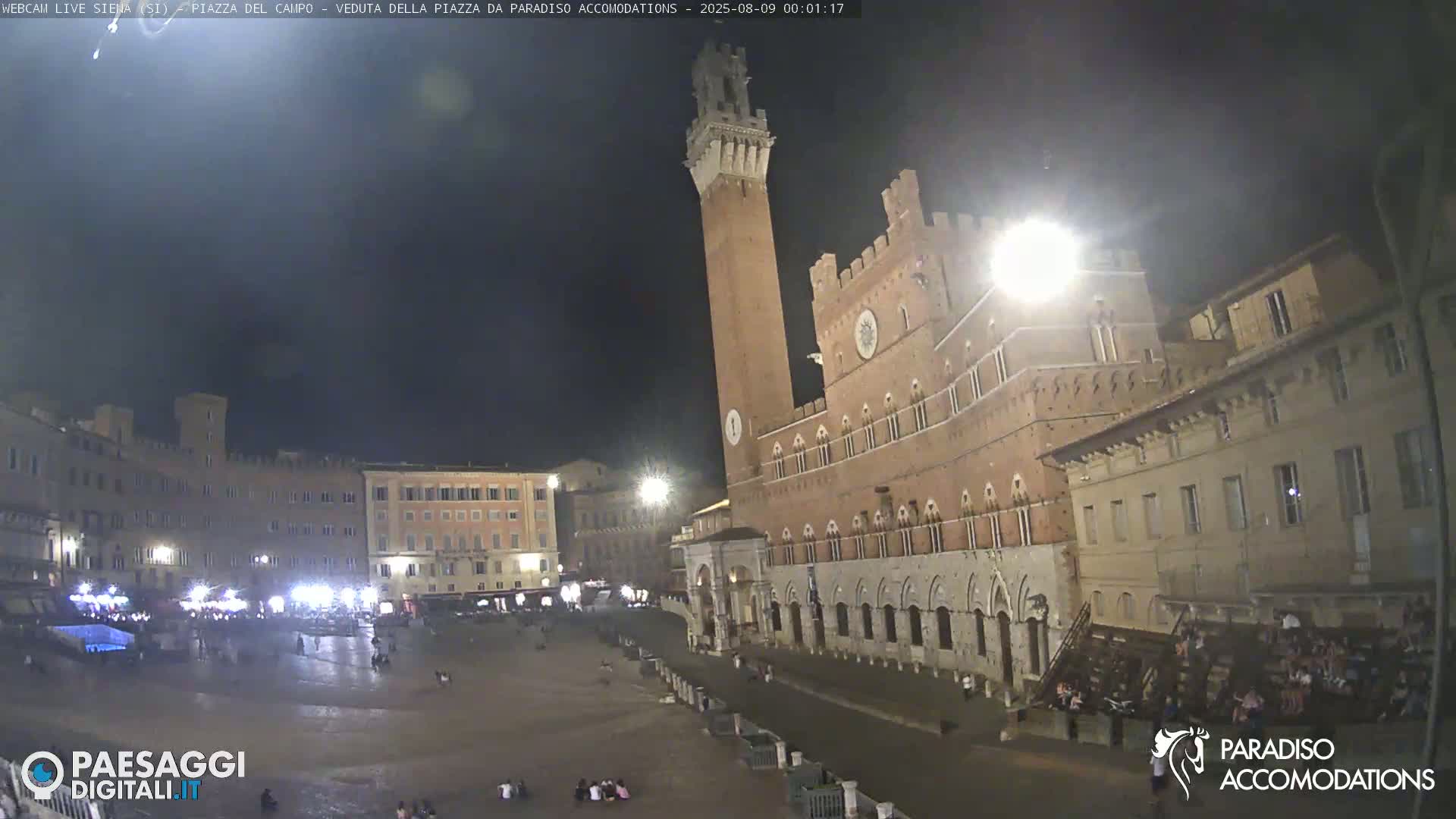 Siena , Piazza del Campo II Square Live Cam - Tuscany, Italy