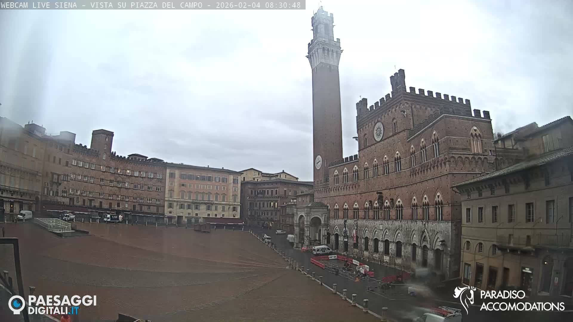 Siena , Piazza del Campo II Square Live Cam - Tuscany, Italy