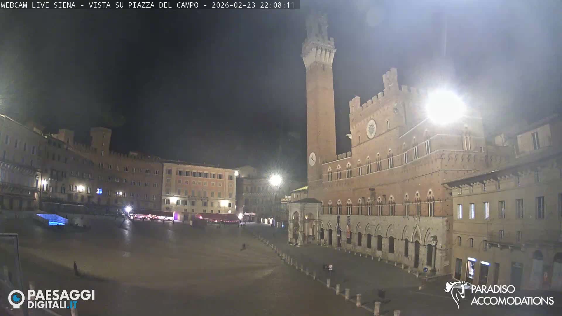 Siena , Piazza del Campo II Square Live Cam - Tuscany, Italy