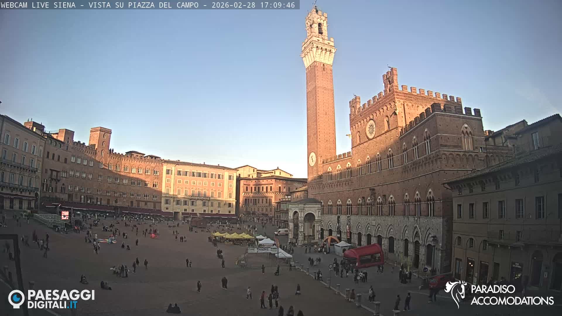 Siena , Piazza del Campo II Square Live Cam - Tuscany, Italy