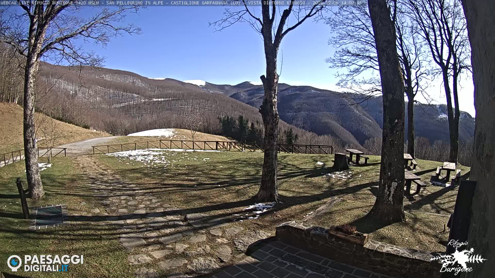 Garfagnana, Rifugio Burigone  Live Cam - Lucca, Tuscany, Italy