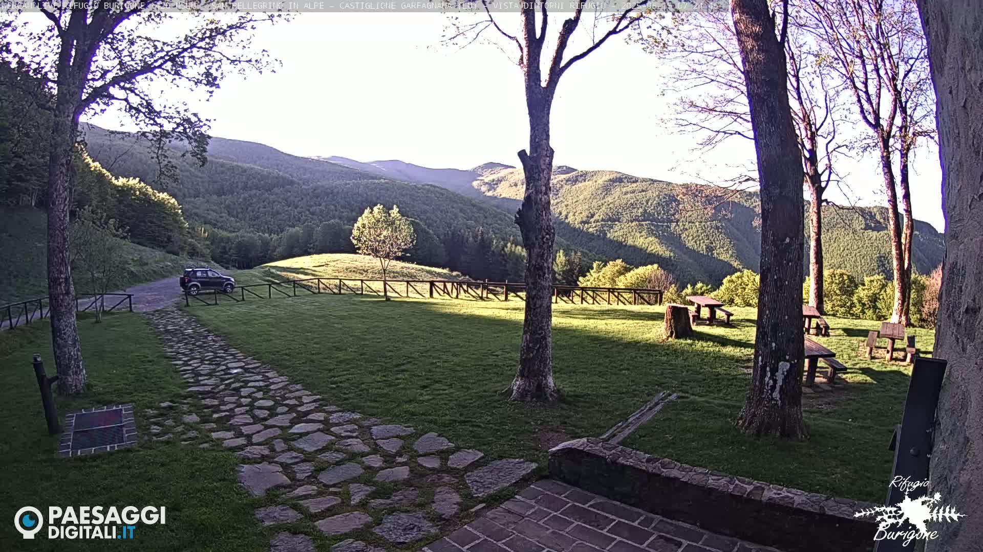  Garfagnana, Rifugio Burigone  Live Cam - Lucca, Tuscany, Italy