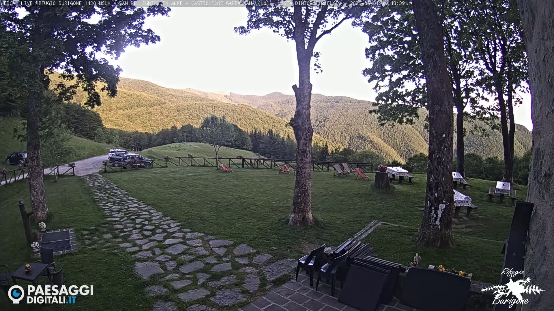  Garfagnana, Rifugio Burigone  Live Cam - Lucca, Tuscany, Italy