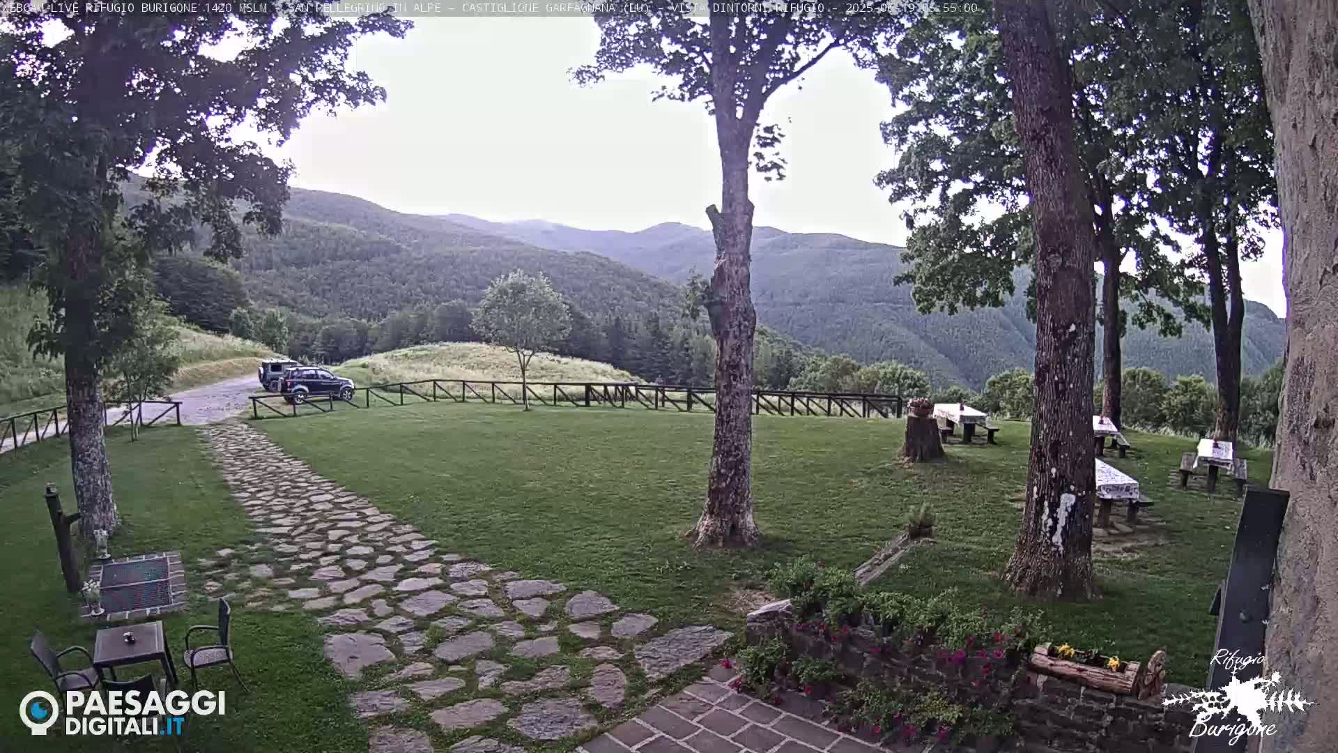Garfagnana, Rifugio Burigone  Live Cam - Lucca, Tuscany, Italy