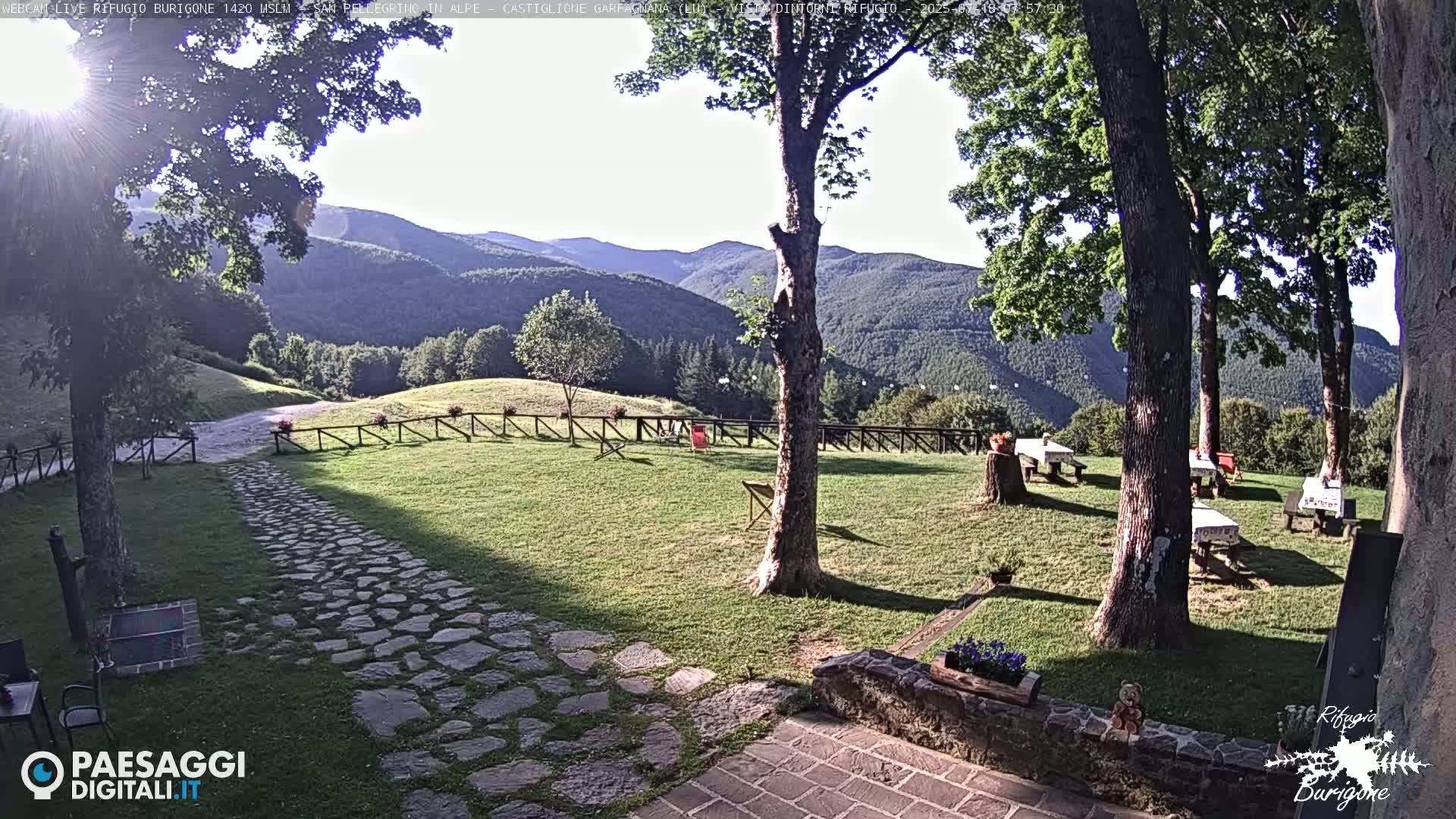 Garfagnana, Rifugio Burigone  Live Cam - Lucca, Tuscany, Italy