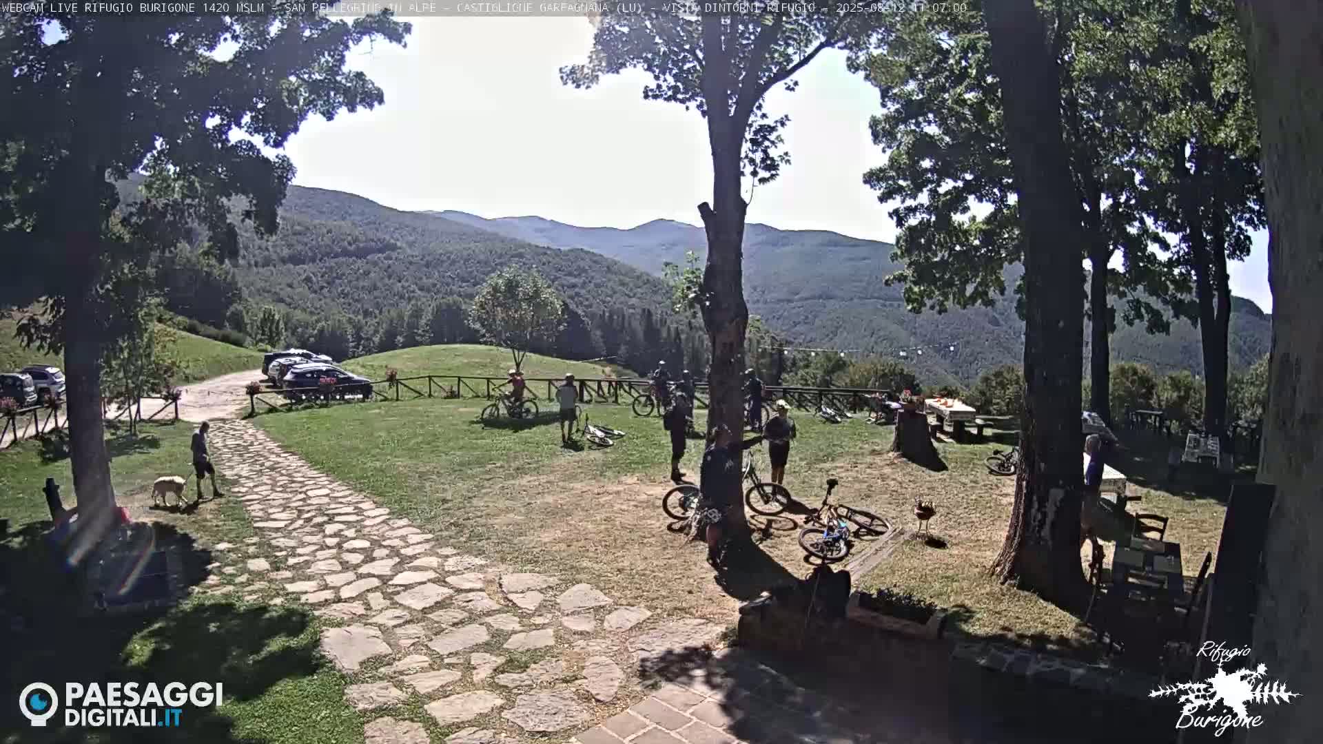 Garfagnana, Rifugio Burigone  Live Cam - Lucca, Tuscany, Italy