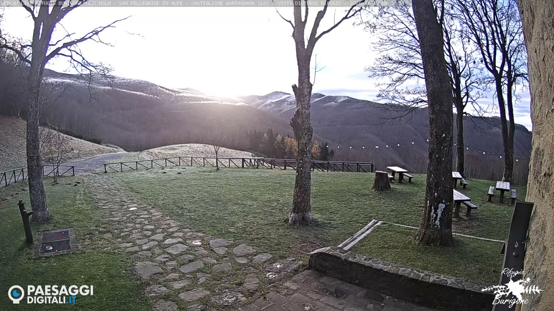 Garfagnana, Rifugio Burigone  Live Cam - Lucca, Tuscany, Italy