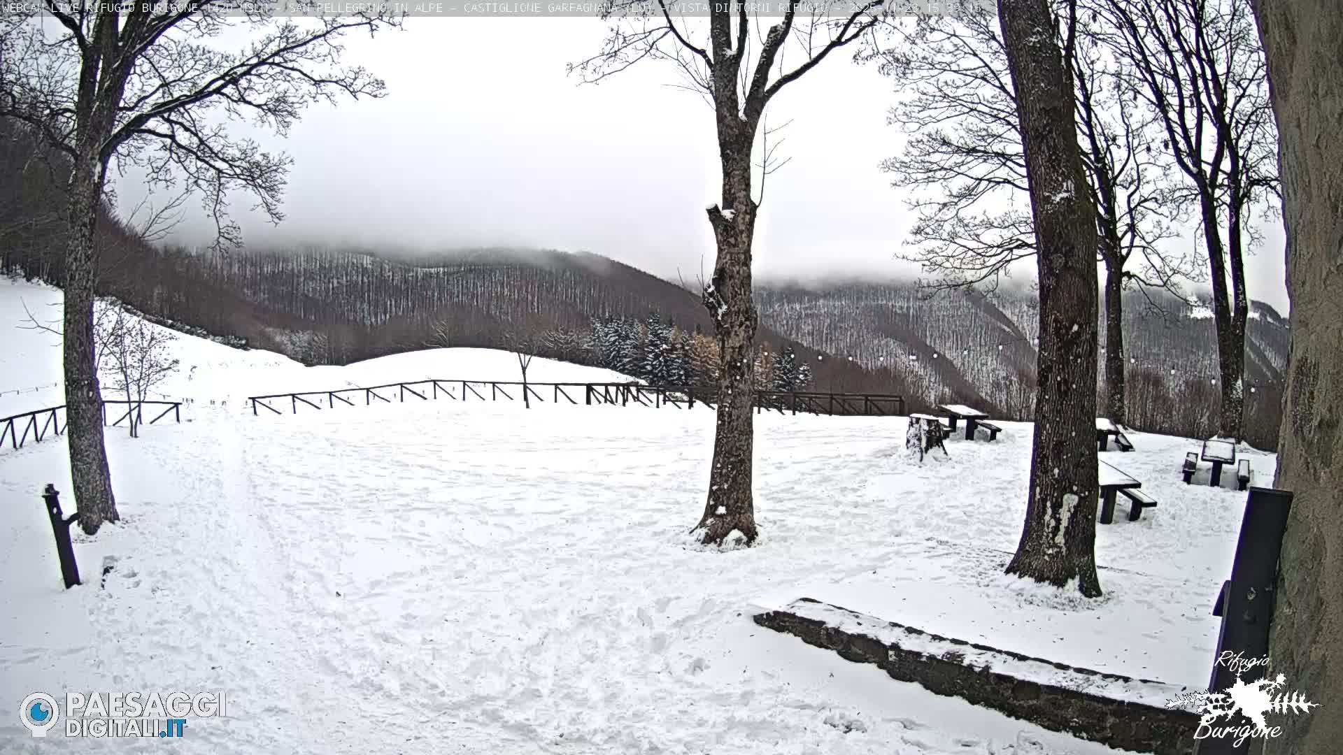 Garfagnana, Rifugio Burigone  Live Cam - Lucca, Tuscany, Italy