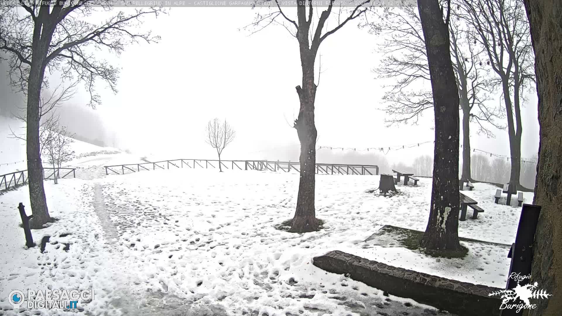 Garfagnana, Rifugio Burigone  Live Cam - Lucca, Tuscany, Italy