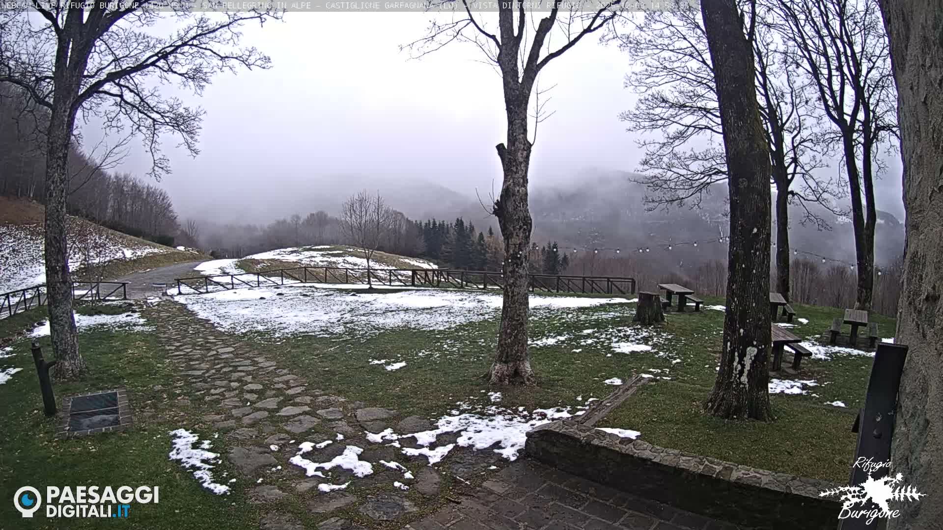Garfagnana, Rifugio Burigone  Live Cam - Lucca, Tuscany, Italy