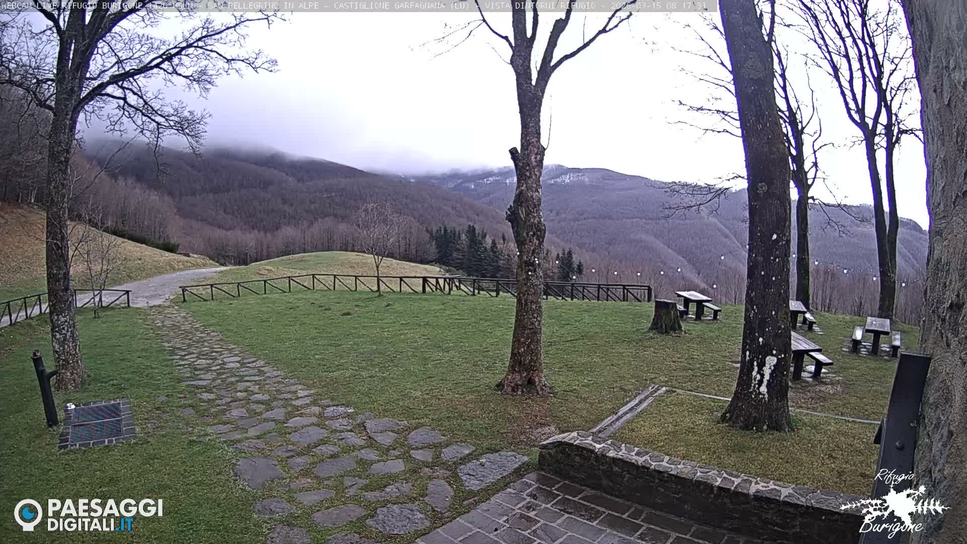 Garfagnana, Rifugio Burigone  Live Cam - Lucca, Tuscany, Italy