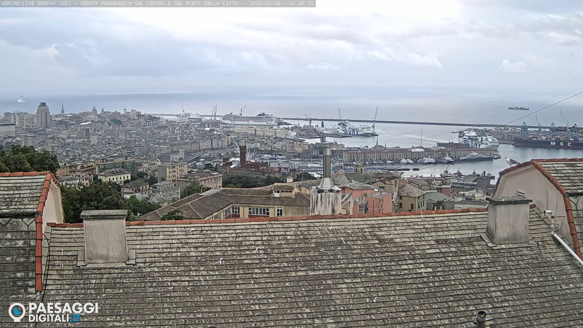  Pietrasanta City Live Cam - Lucca, Tuscany, Italy