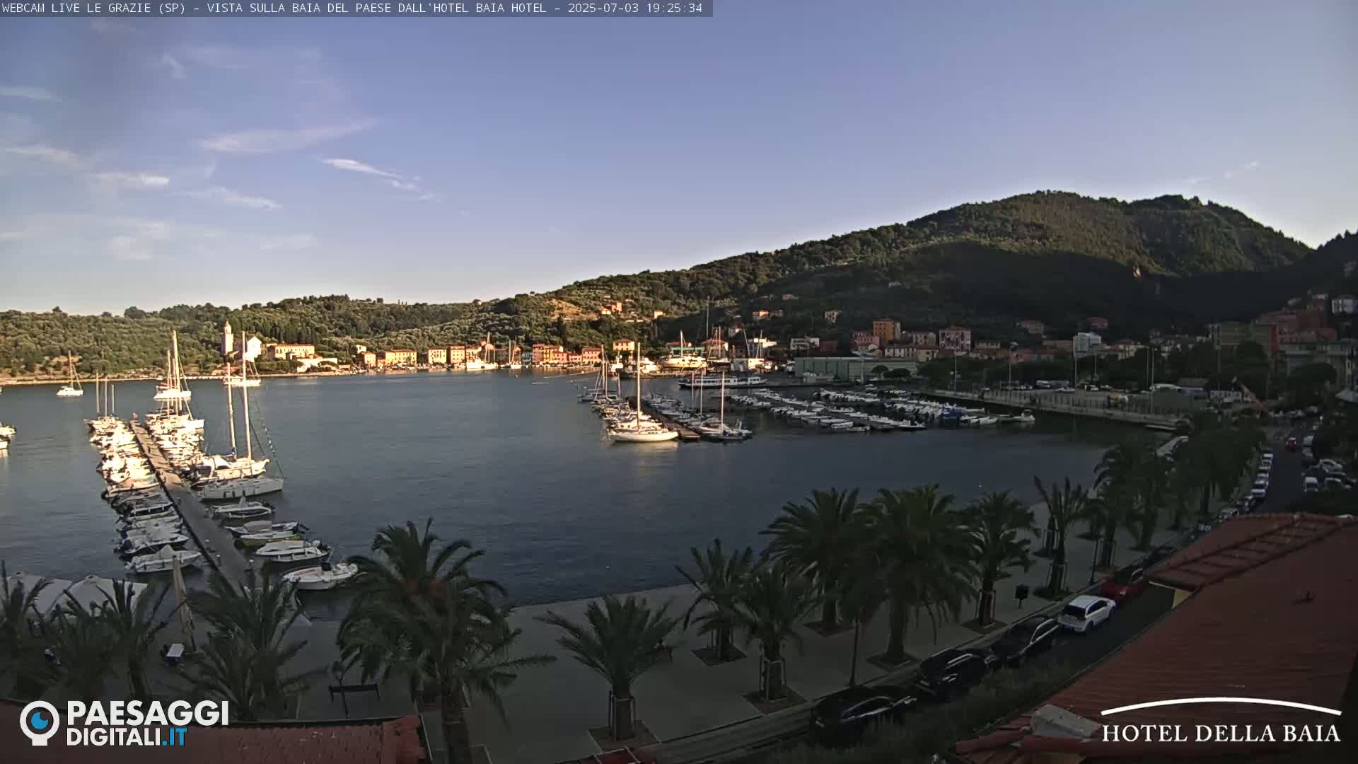 Le Grazie Marina Live Cam - La Spezia, Liguria, Italy