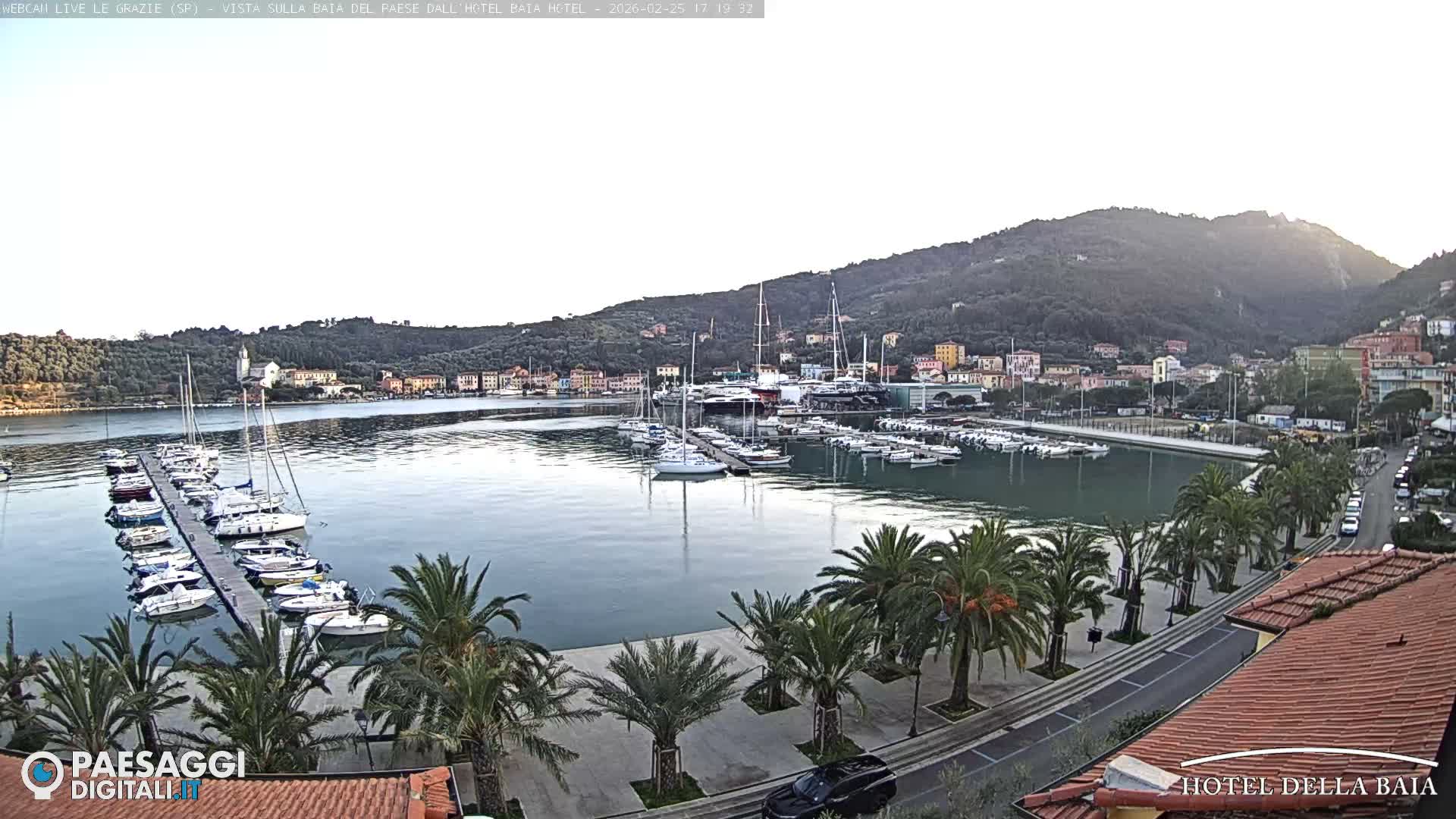 Le Grazie Marina Live Cam - La Spezia, Liguria, Italy