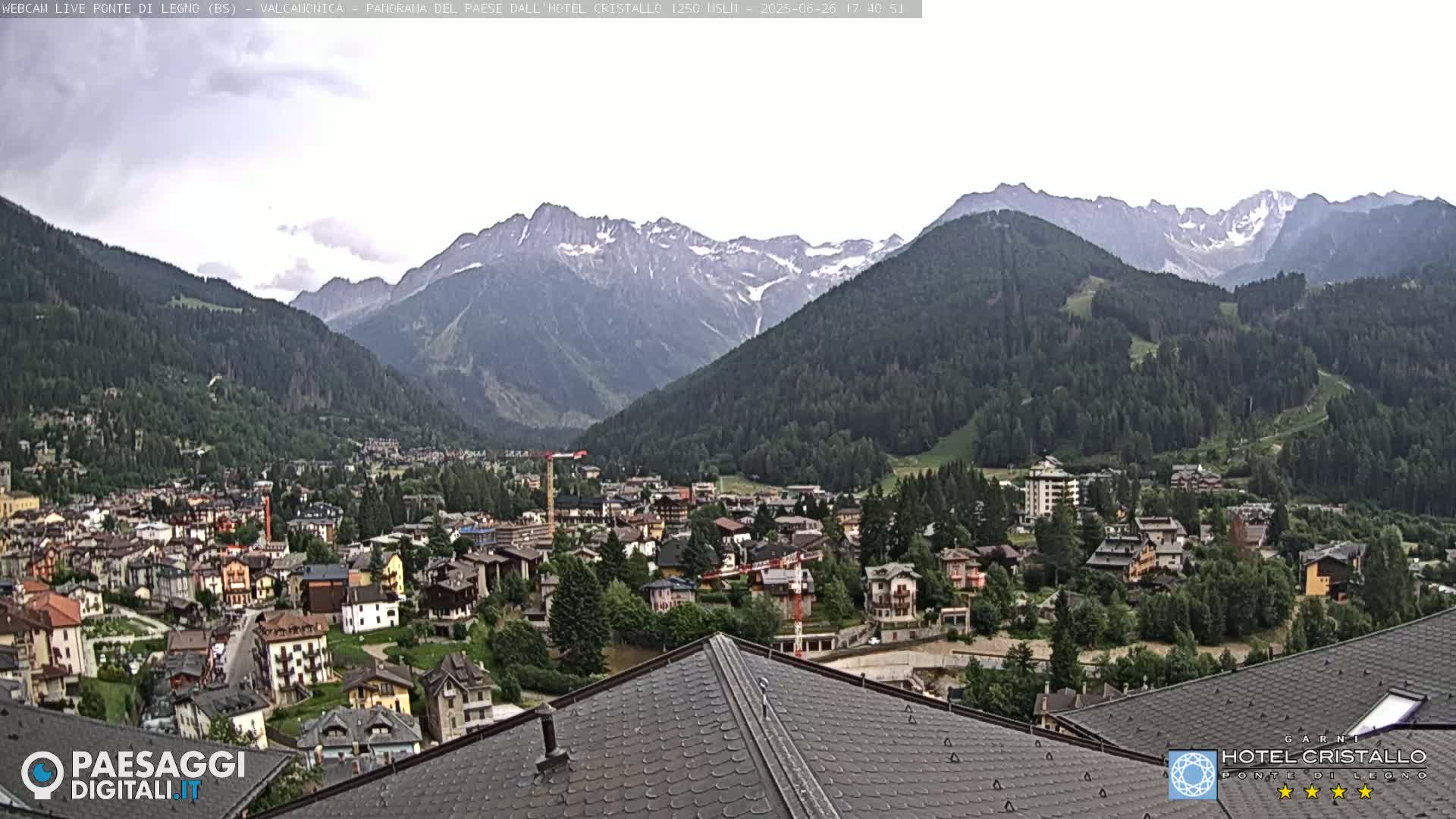 Ponte di Legno Live Cam - Brescia, Lombardy, Italy