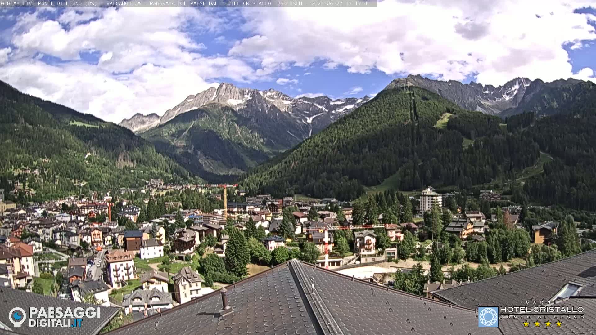 Ponte di Legno Live Cam - Brescia, Lombardy, Italy