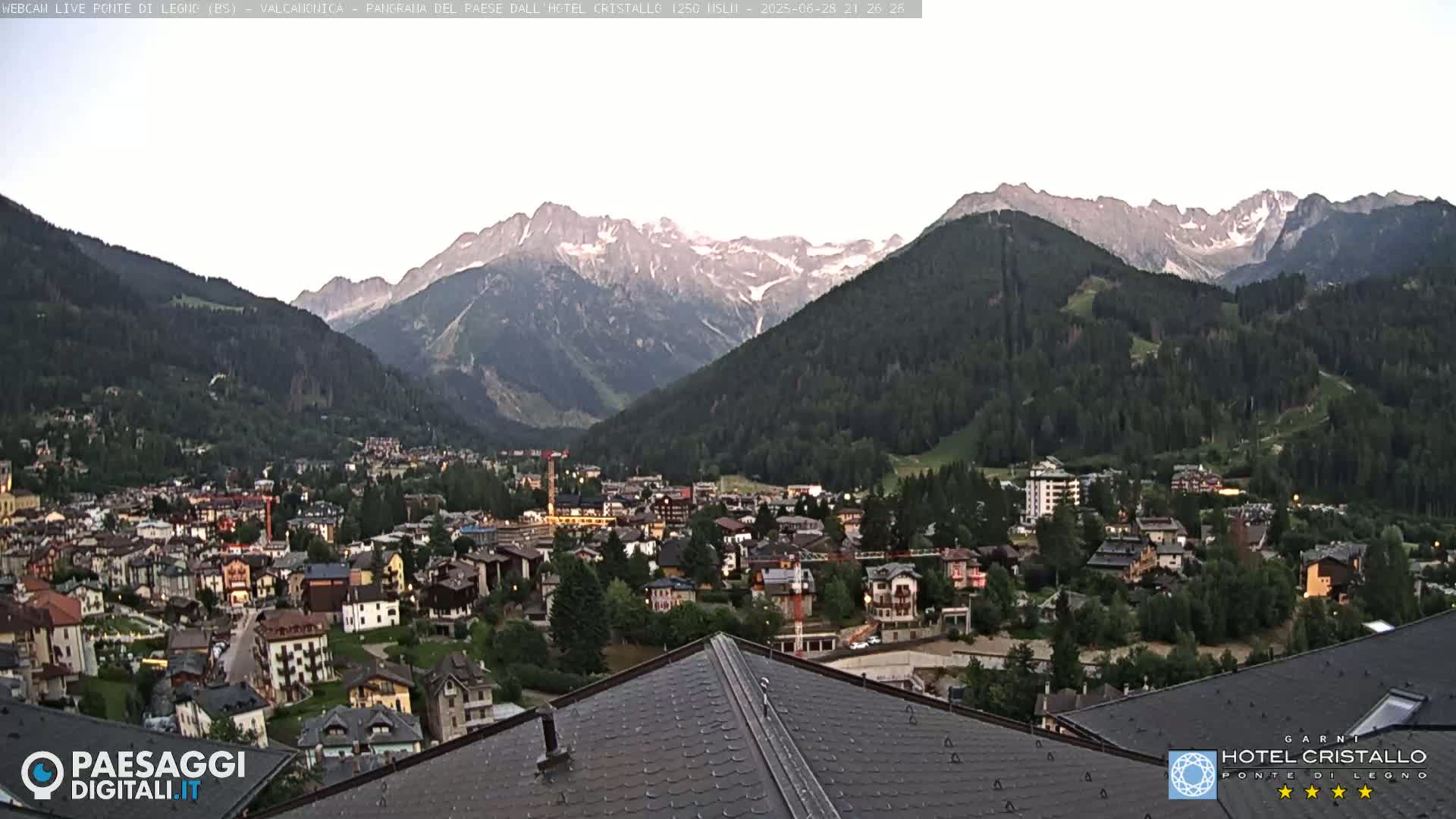 Ponte di Legno Live Cam - Brescia, Lombardy, Italy
