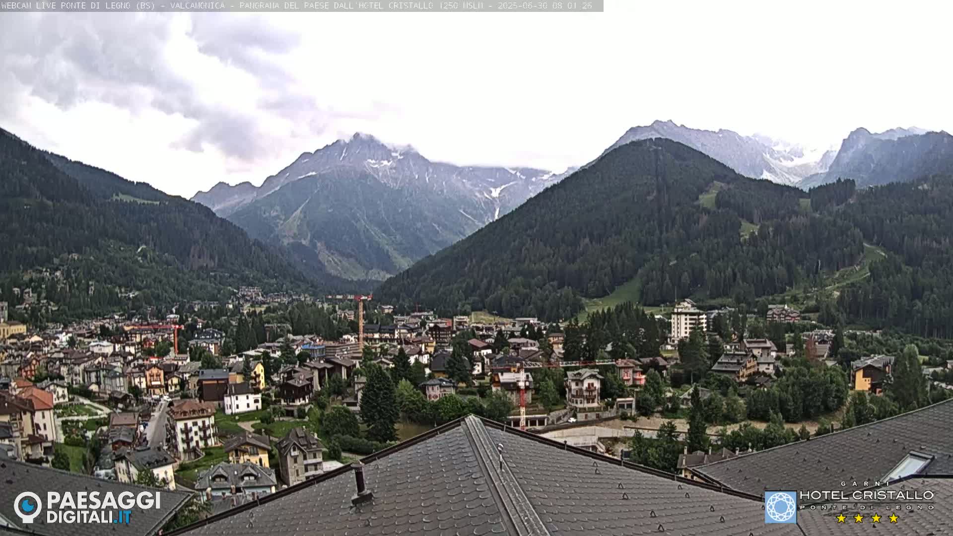 Ponte di Legno Live Cam - Brescia, Lombardy, Italy