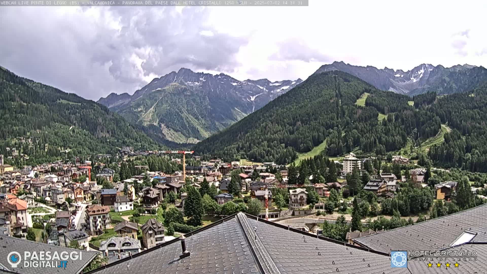 Ponte di Legno Live Cam - Brescia, Lombardy, Italy