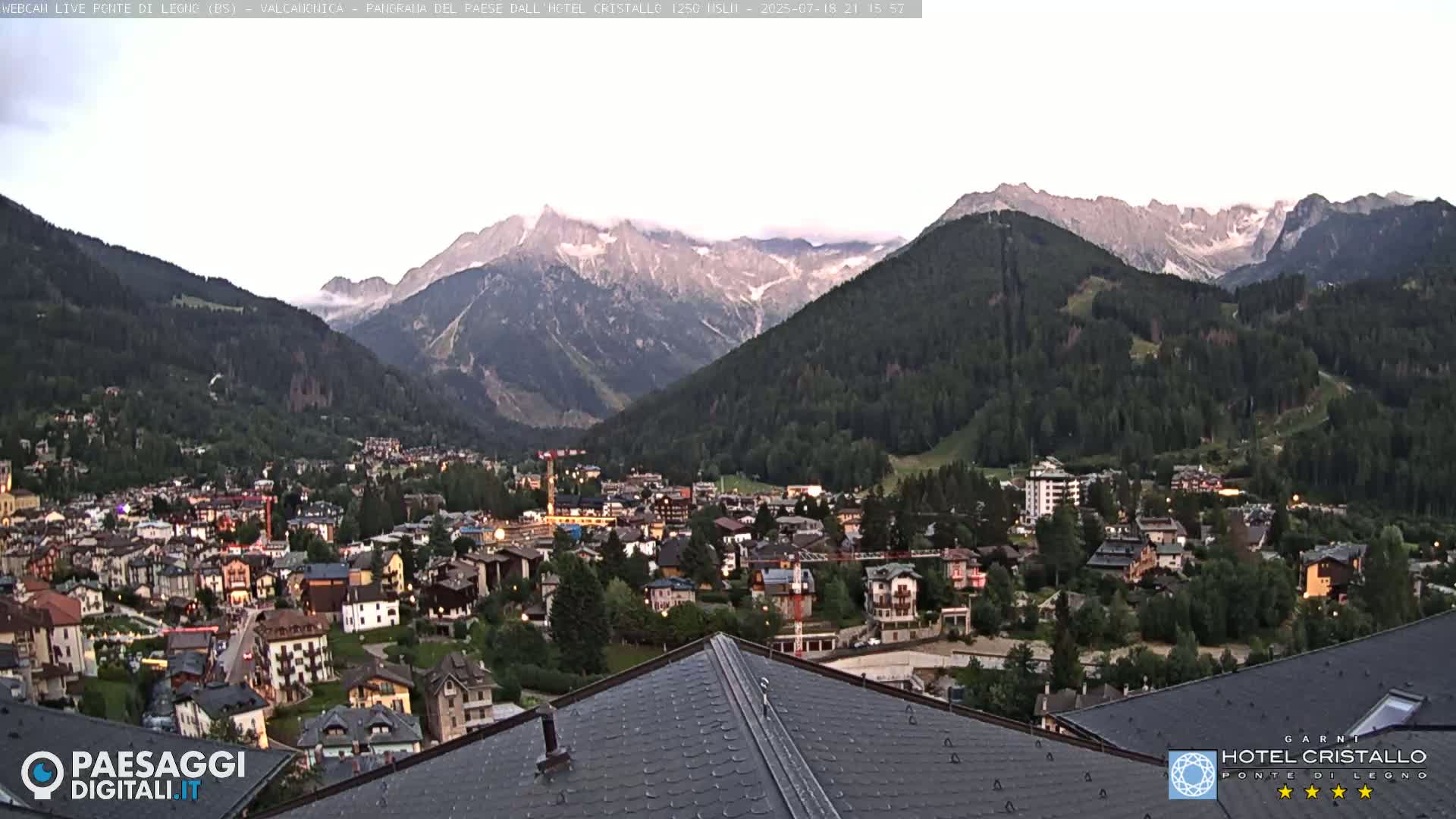 Ponte di Legno Live Cam - Brescia, Lombardy, Italy