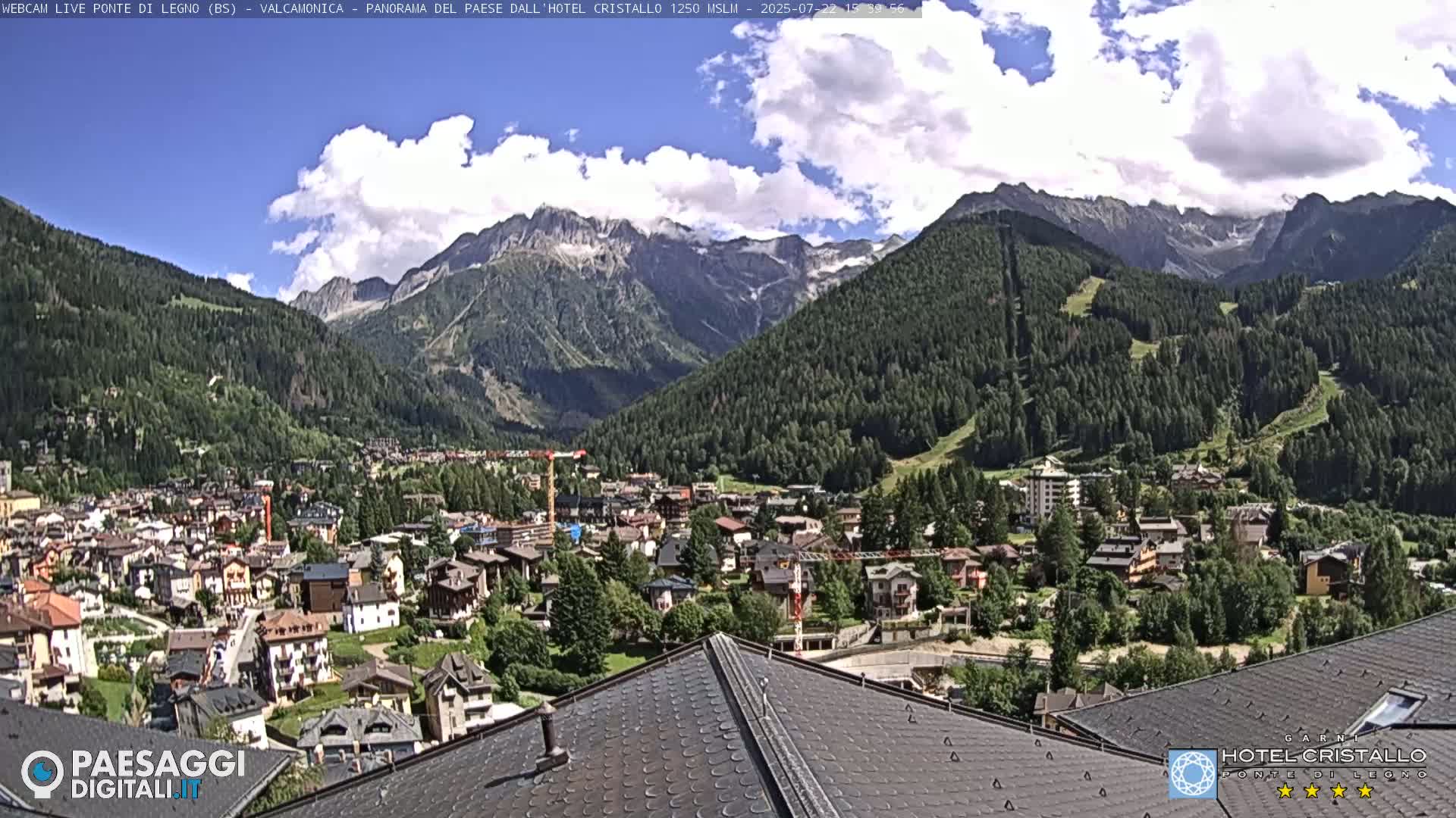 Ponte di Legno Live Cam - Brescia, Lombardy, Italy
