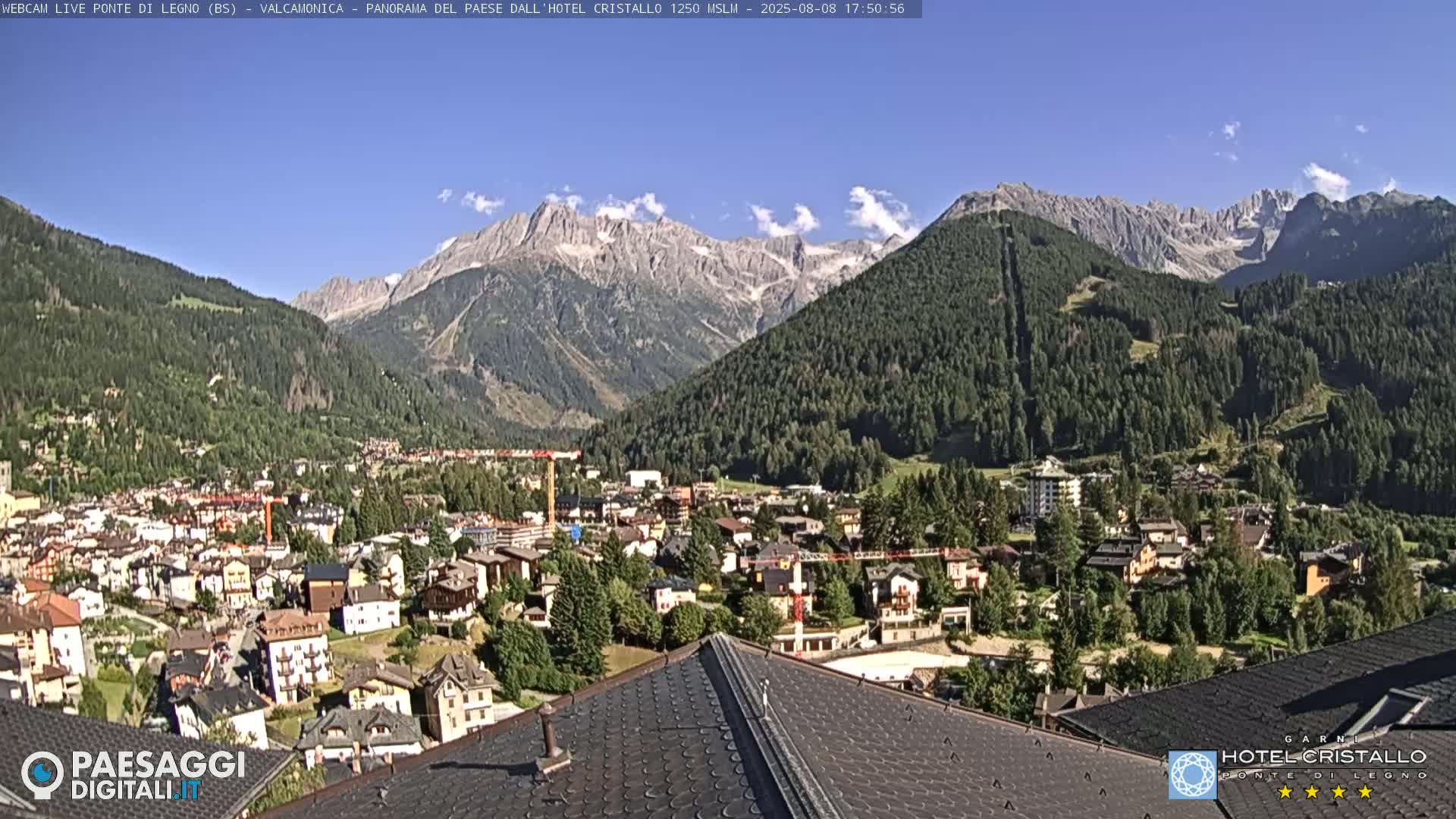 Ponte di Legno Live Cam - Brescia, Lombardy, Italy