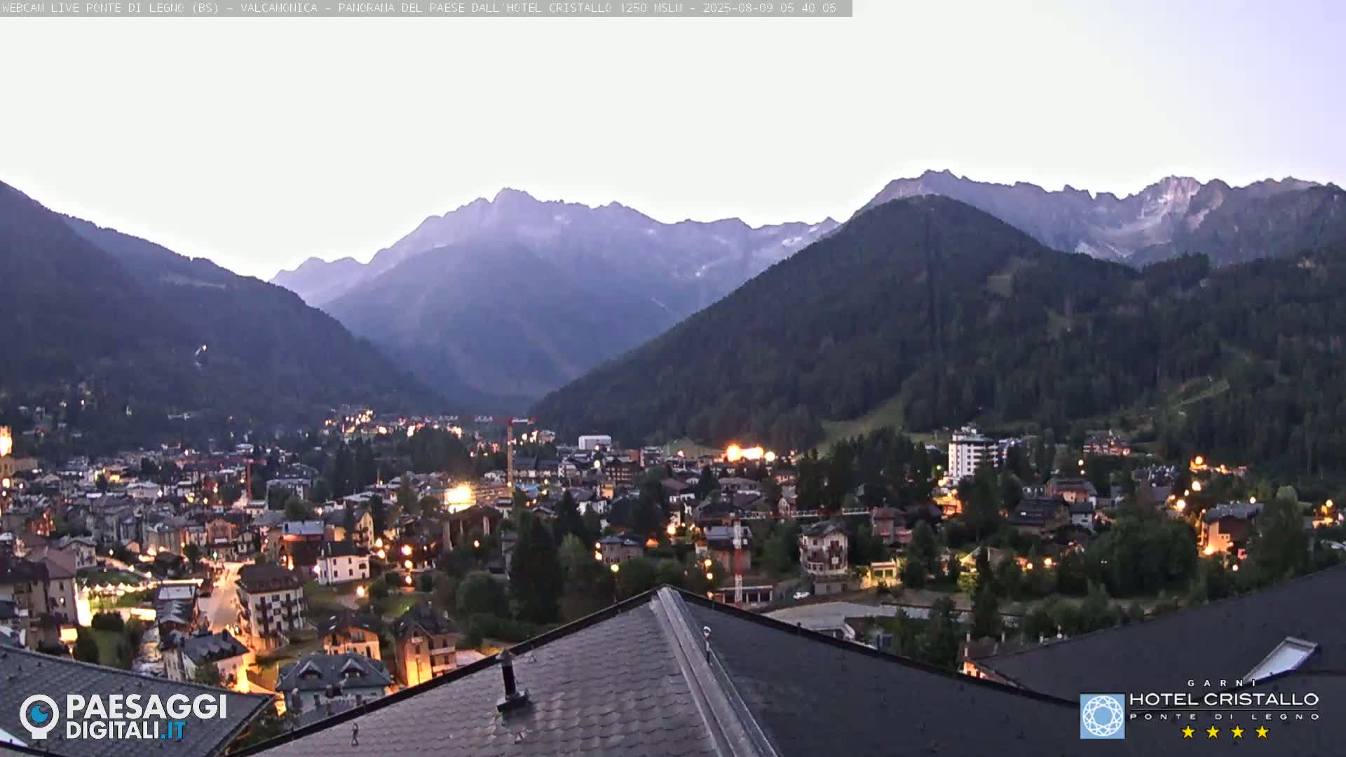 Ponte di Legno Live Cam - Brescia, Lombardy, Italy