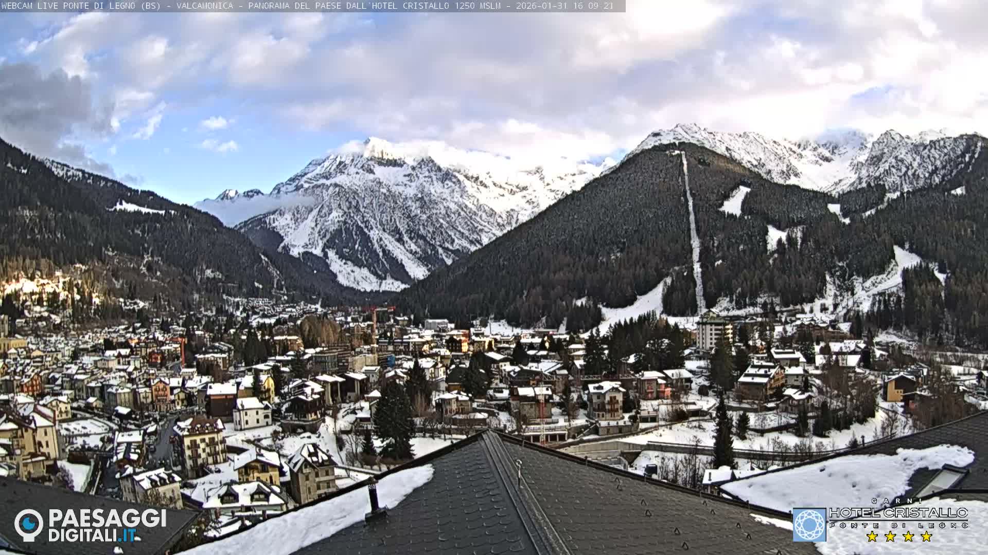 Ponte di Legno Live Cam - Brescia, Lombardy, Italy