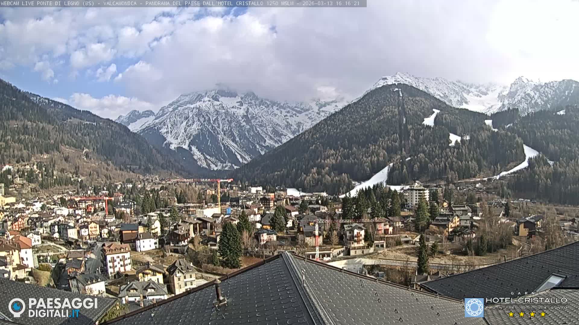 Ponte di Legno Live Cam - Brescia, Lombardy, Italy