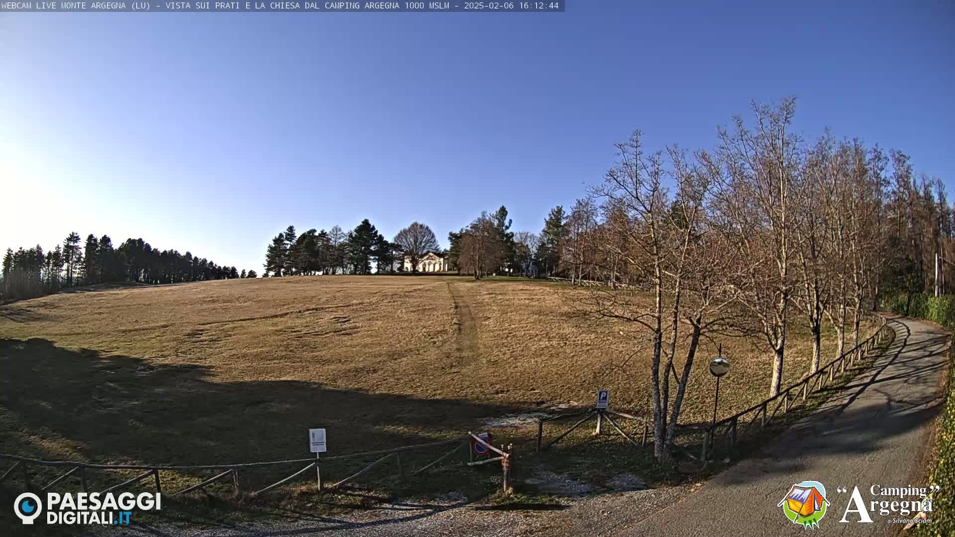  Monte Argegna Live Cam - Lucca, Tuscany, Italy