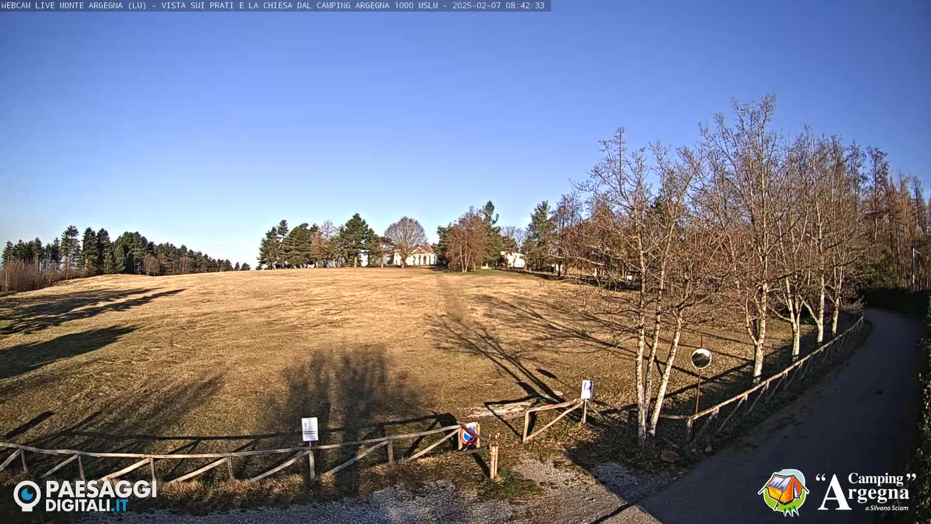  Monte Argegna Live Cam - Lucca, Tuscany, Italy
