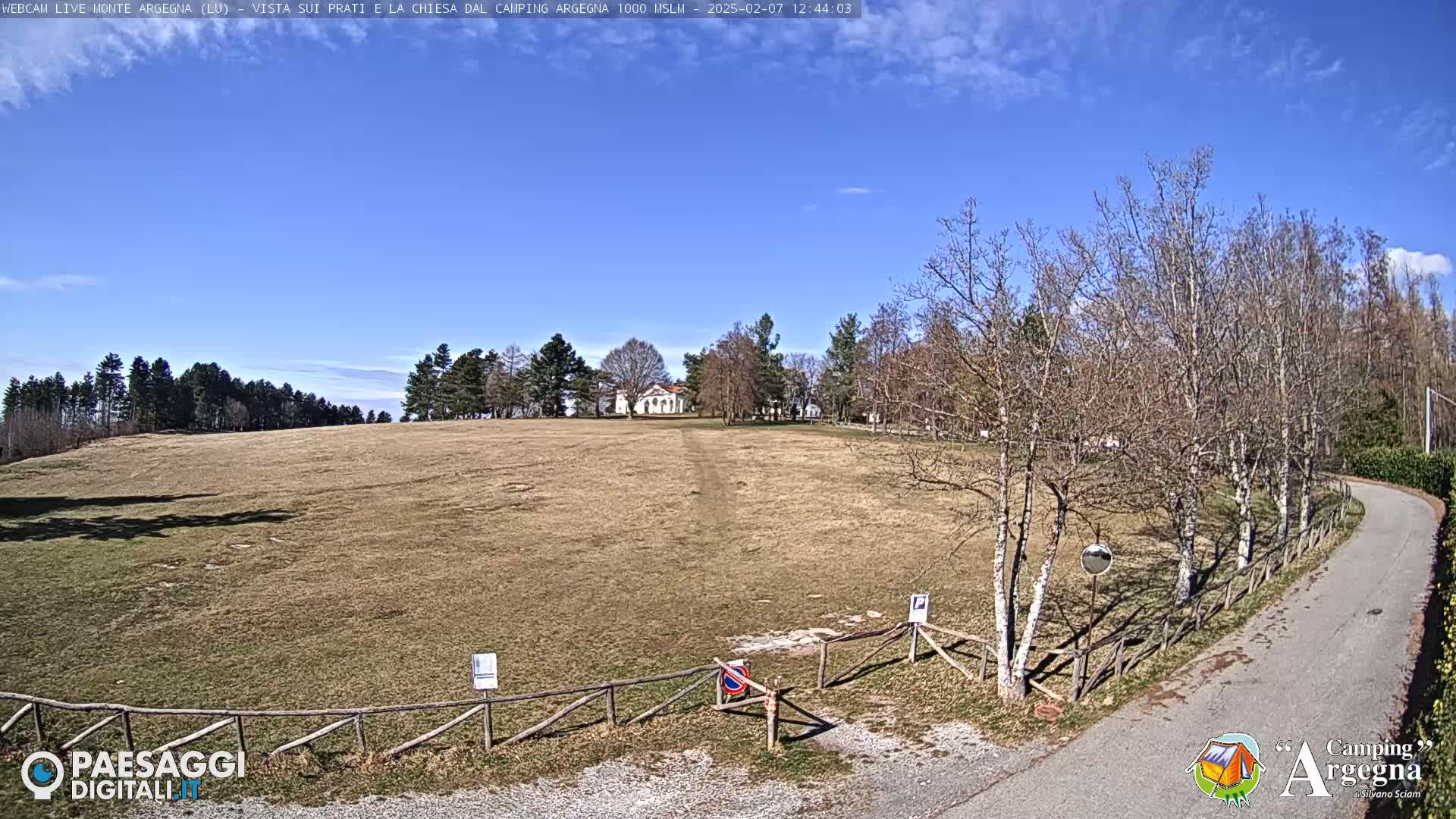  Monte Argegna Live Cam - Lucca, Tuscany, Italy