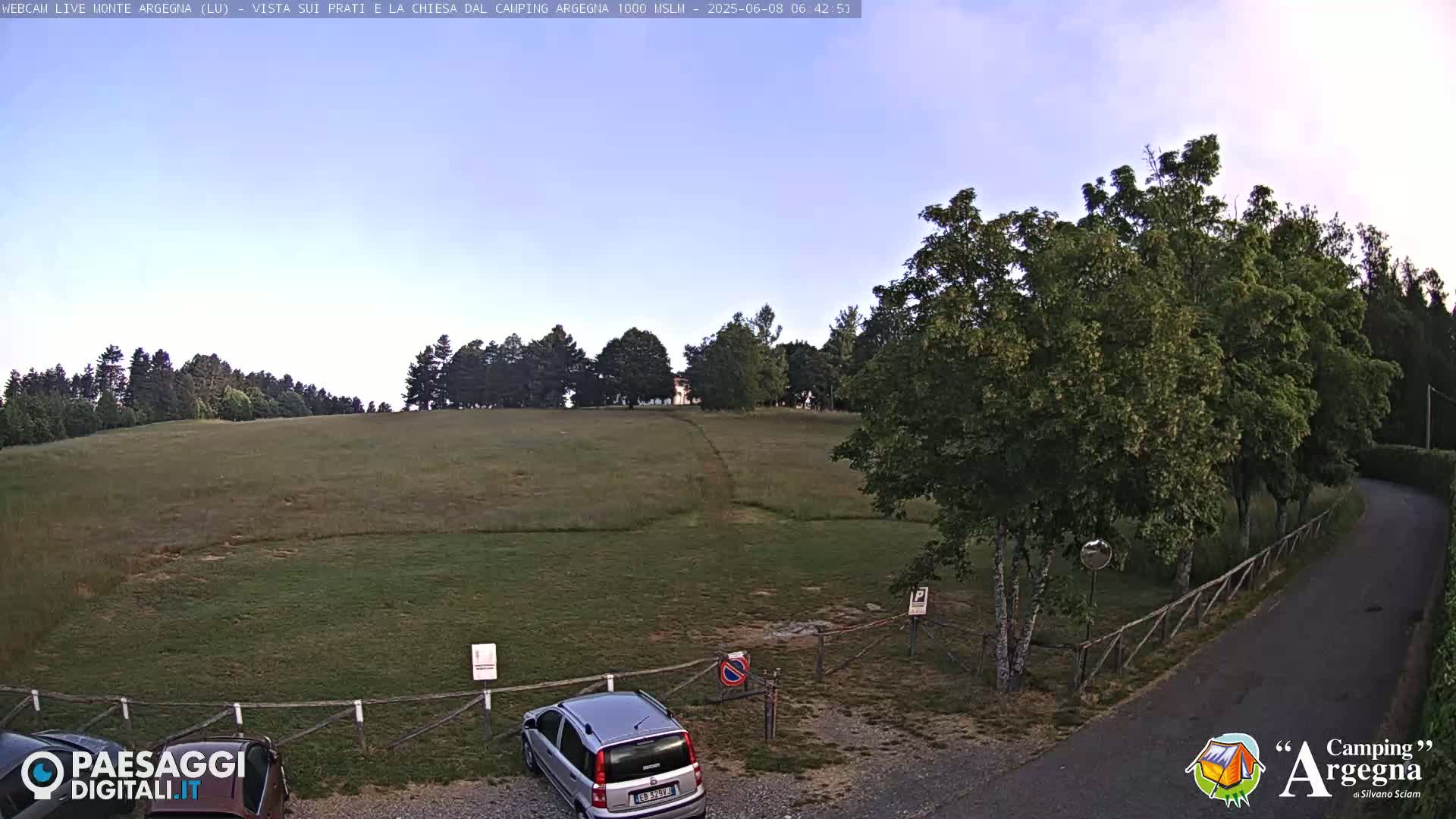  Monte Argegna Live Cam - Lucca, Tuscany, Italy