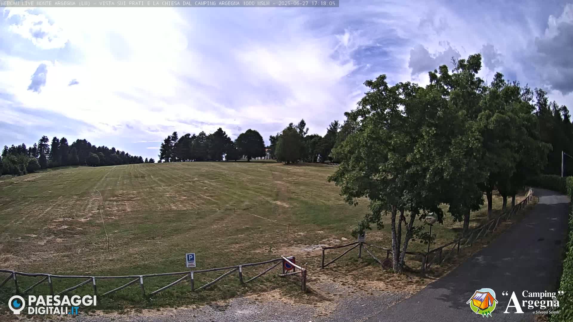 Monte Argegna Live Cam - Lucca, Tuscany, Italy