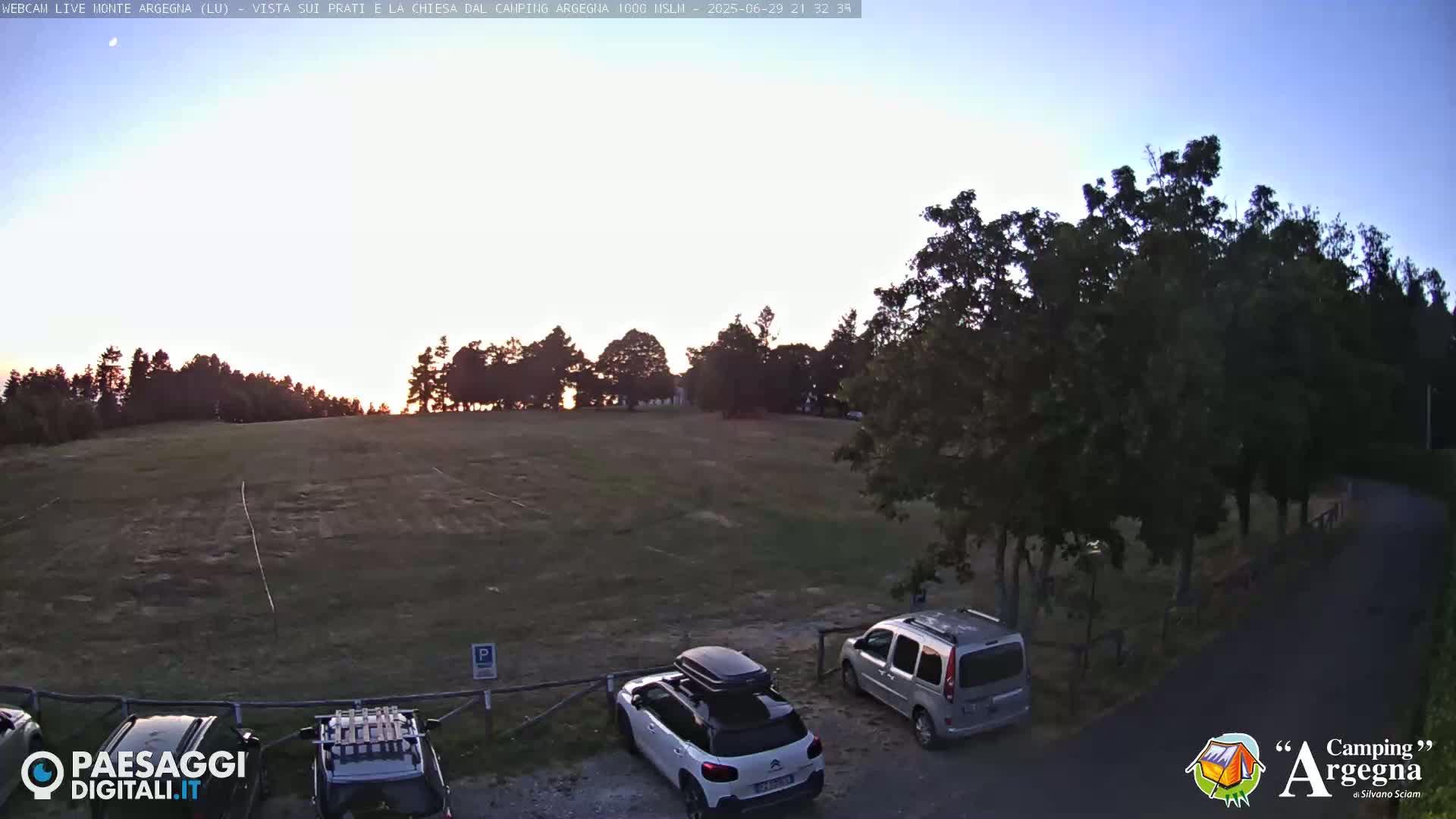 Monte Argegna Live Cam - Lucca, Tuscany, Italy