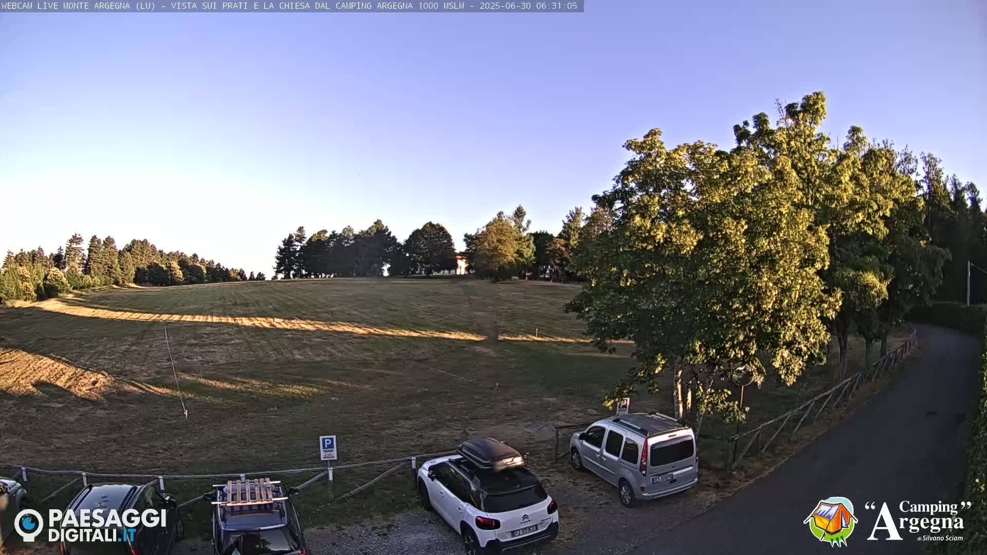 Monte Argegna Live Cam - Lucca, Tuscany, Italy