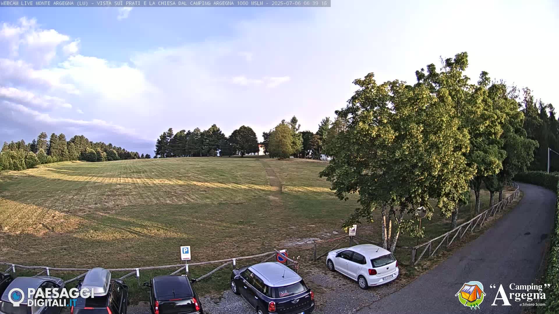 Monte Argegna Live Cam - Lucca, Tuscany, Italy