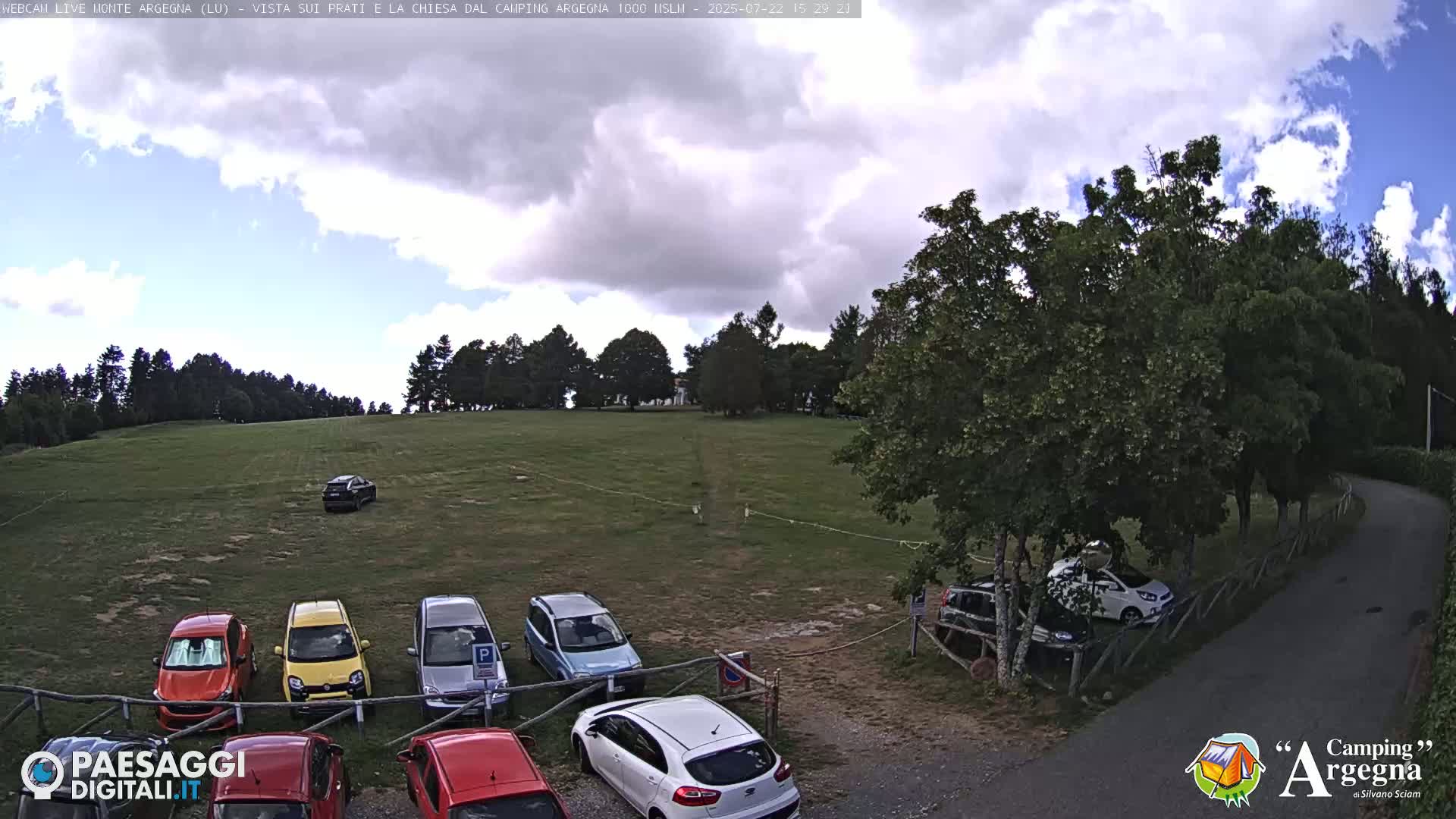 Monte Argegna Live Cam - Lucca, Tuscany, Italy