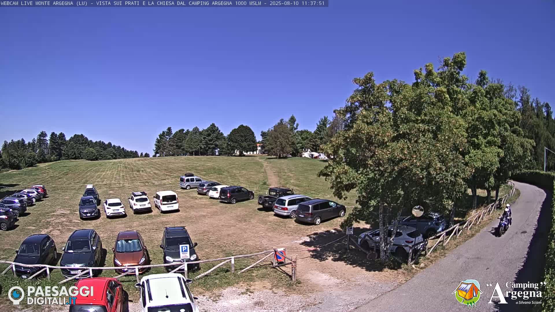 Monte Argegna Live Cam - Lucca, Tuscany, Italy