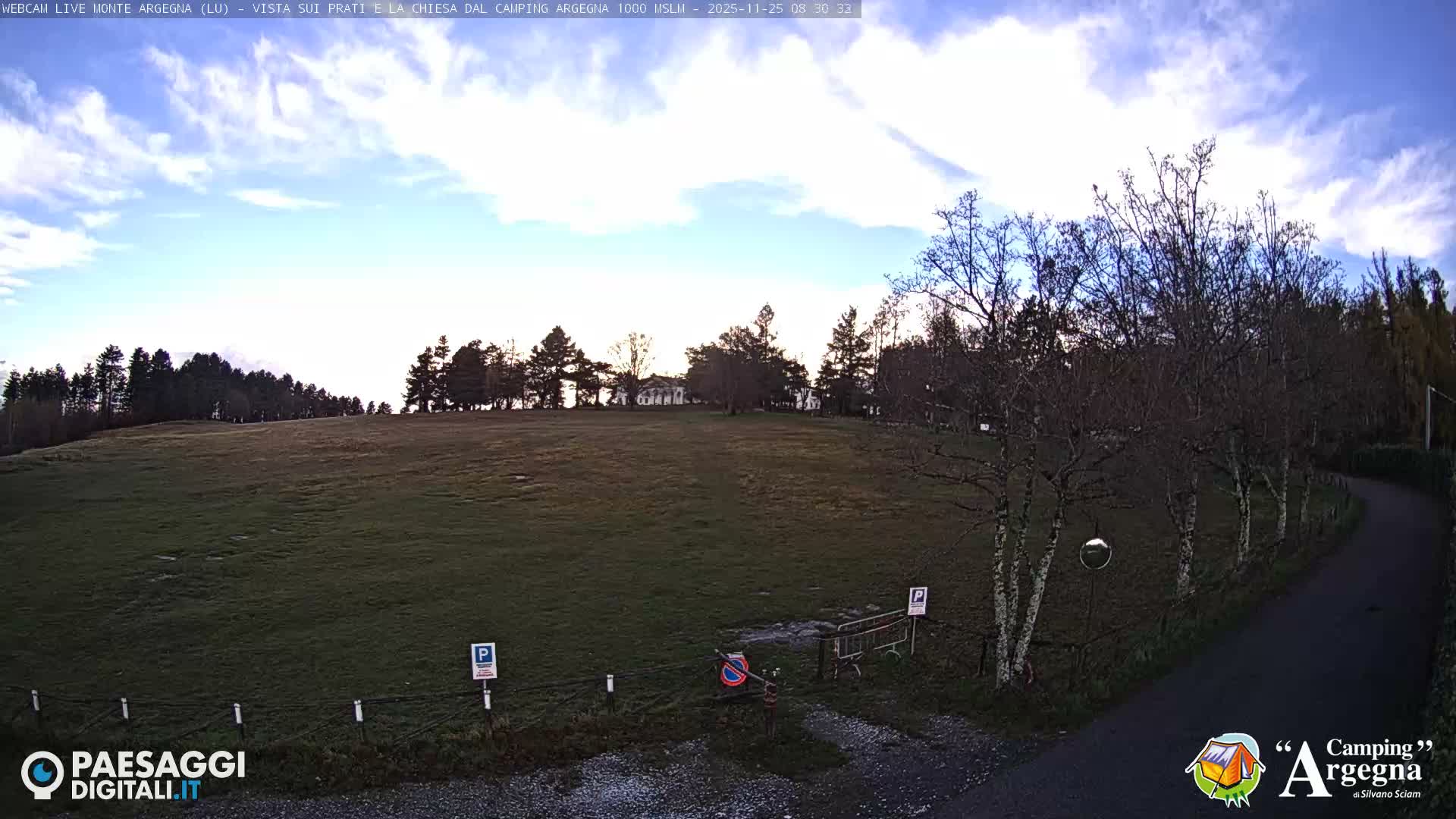 Monte Argegna Live Cam - Lucca, Tuscany, Italy