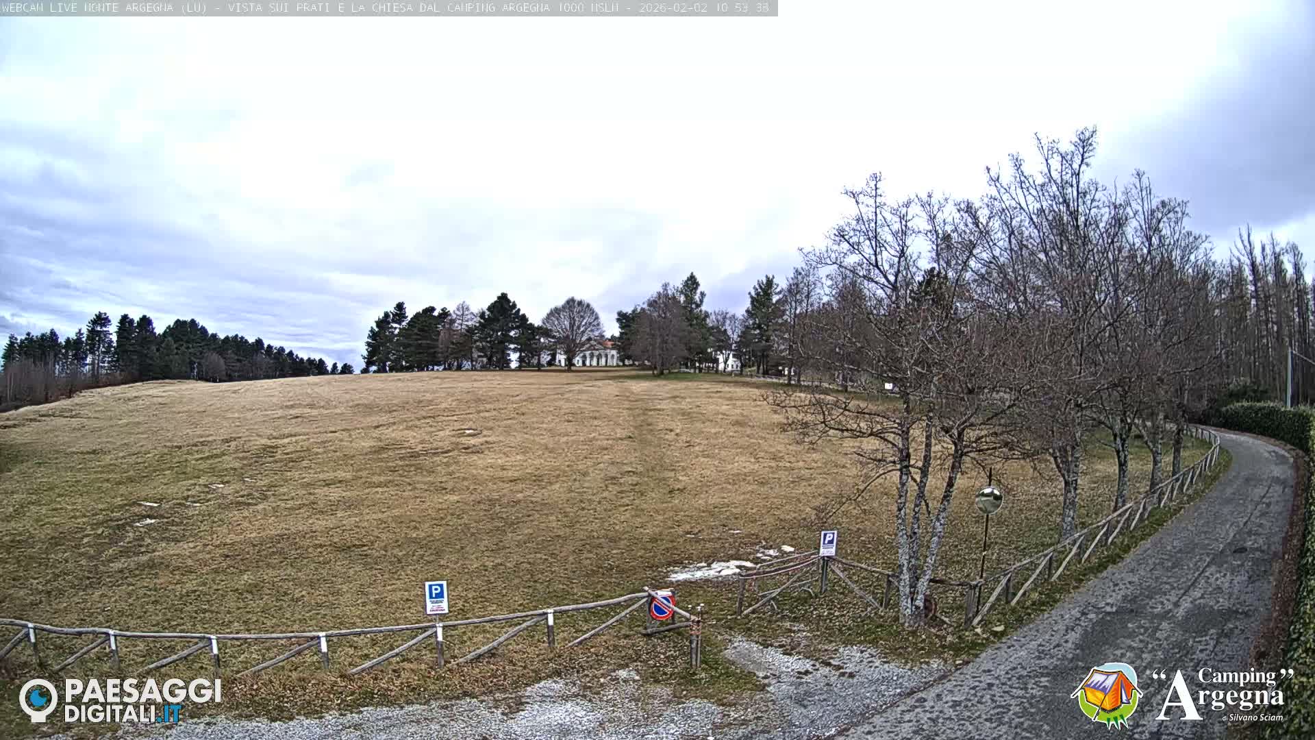 Monte Argegna Live Cam - Lucca, Tuscany, Italy