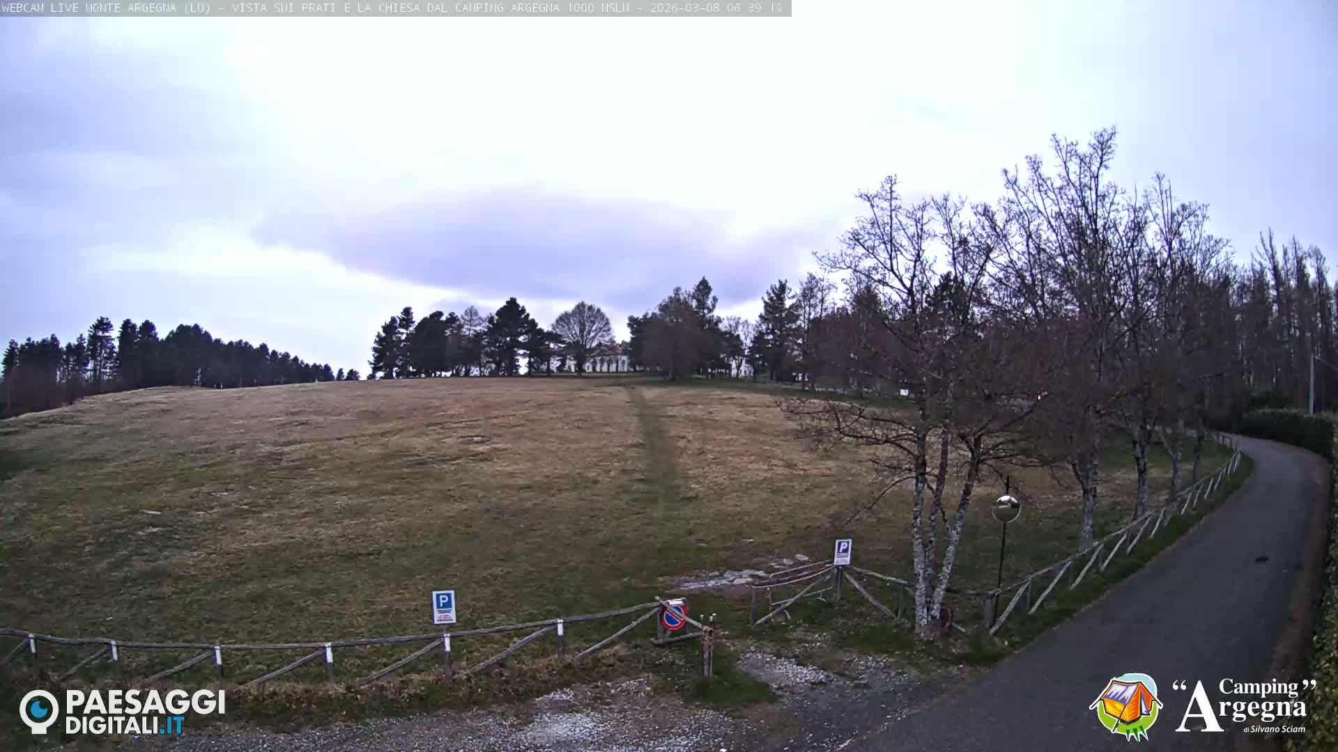 Monte Argegna Live Cam - Lucca, Tuscany, Italy