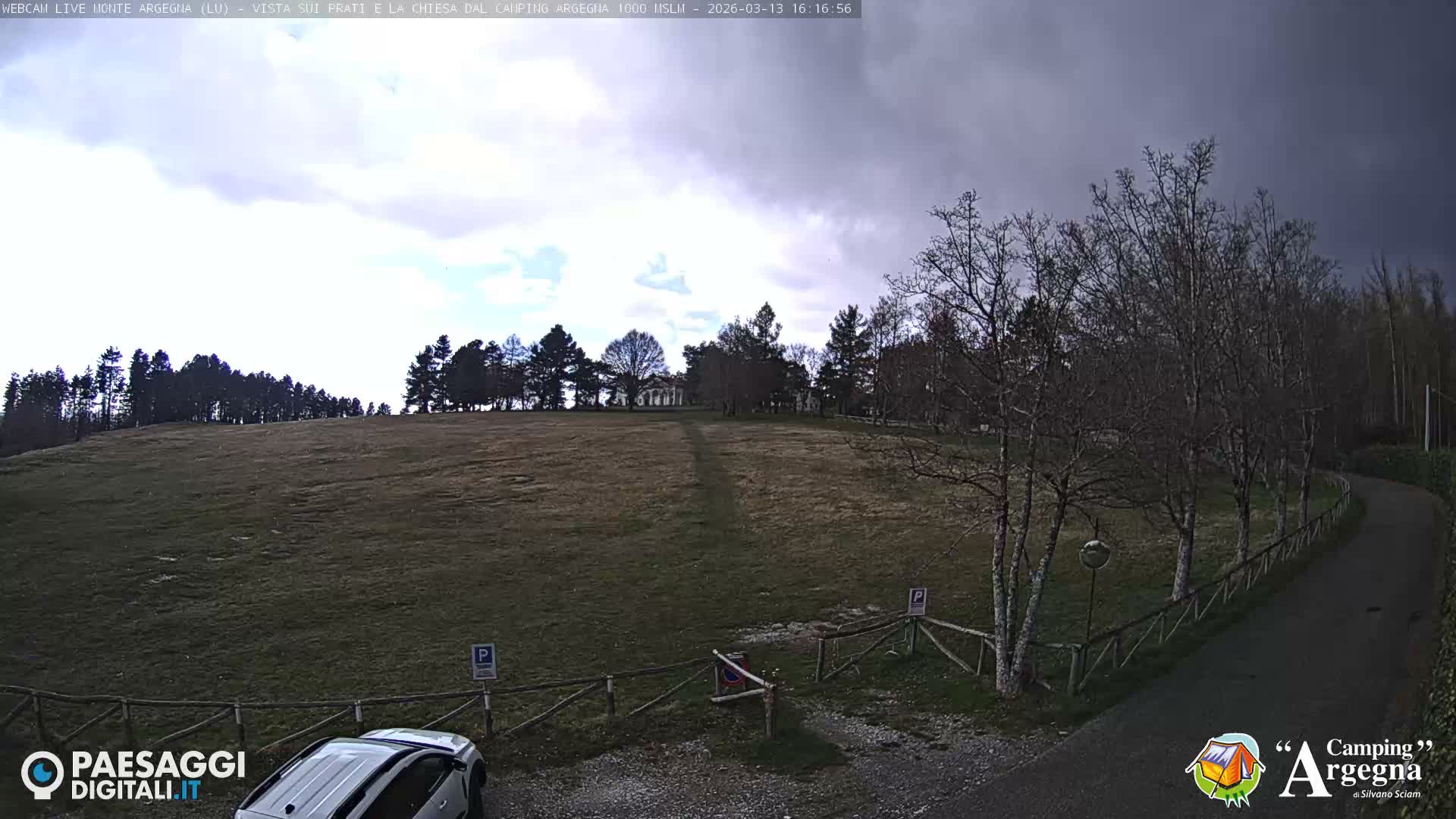 Monte Argegna Live Cam - Lucca, Tuscany, Italy