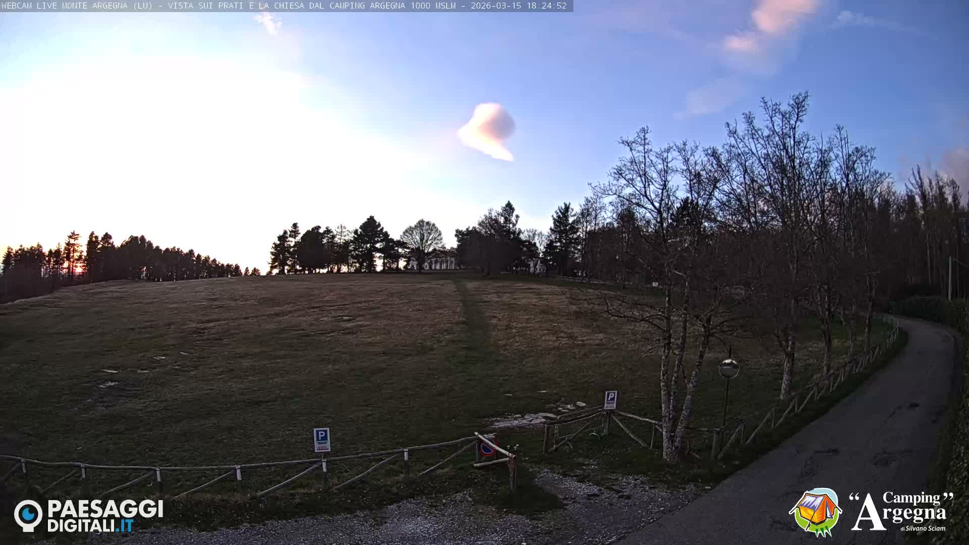 Monte Argegna Live Cam - Lucca, Tuscany, Italy