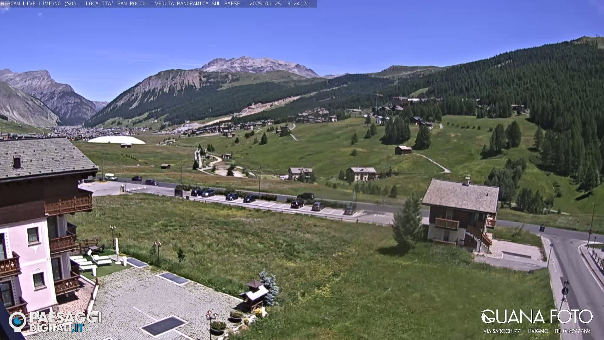 Livigno San Rocco Plateau Live Cam - Sondrio, Lombardy, Italy