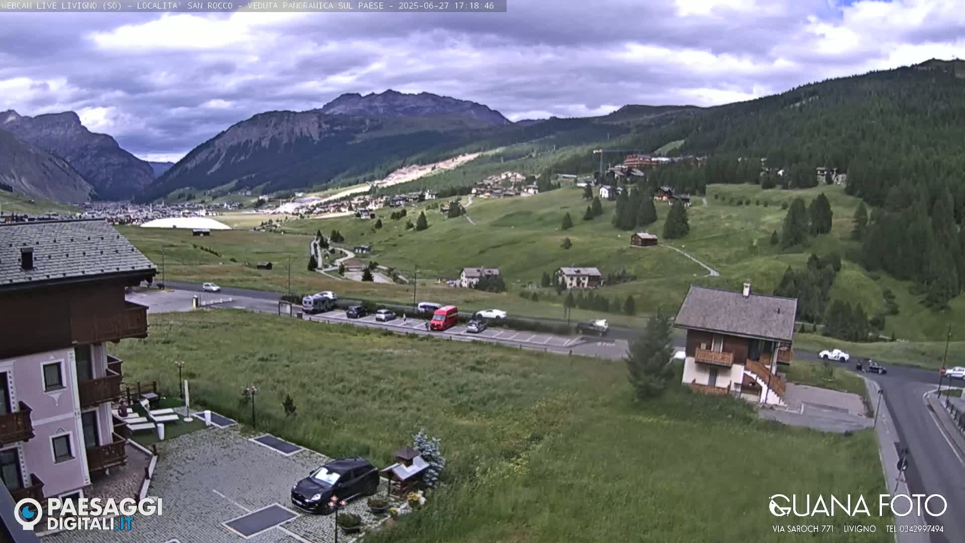 Livigno San Rocco Plateau Live Cam - Sondrio, Lombardy, Italy