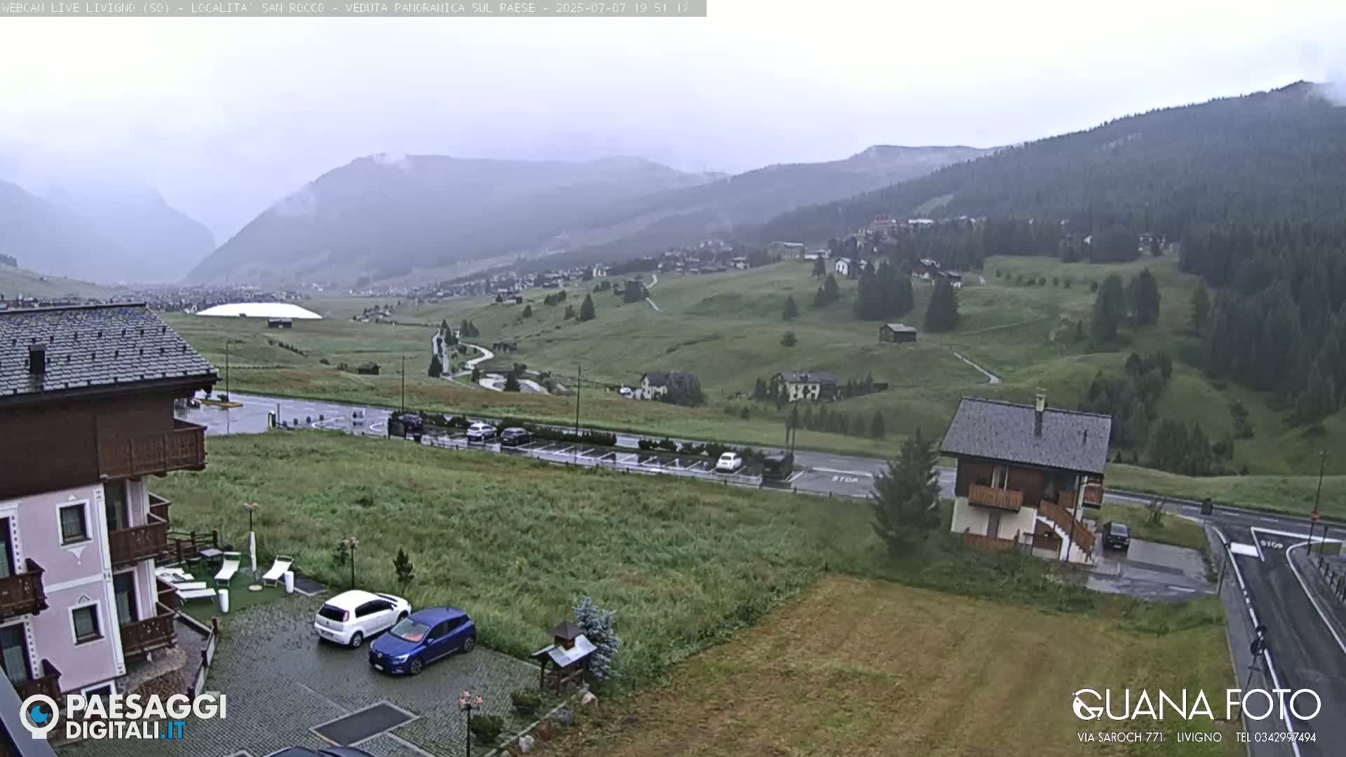 Livigno San Rocco Plateau Live Cam - Sondrio, Lombardy, Italy