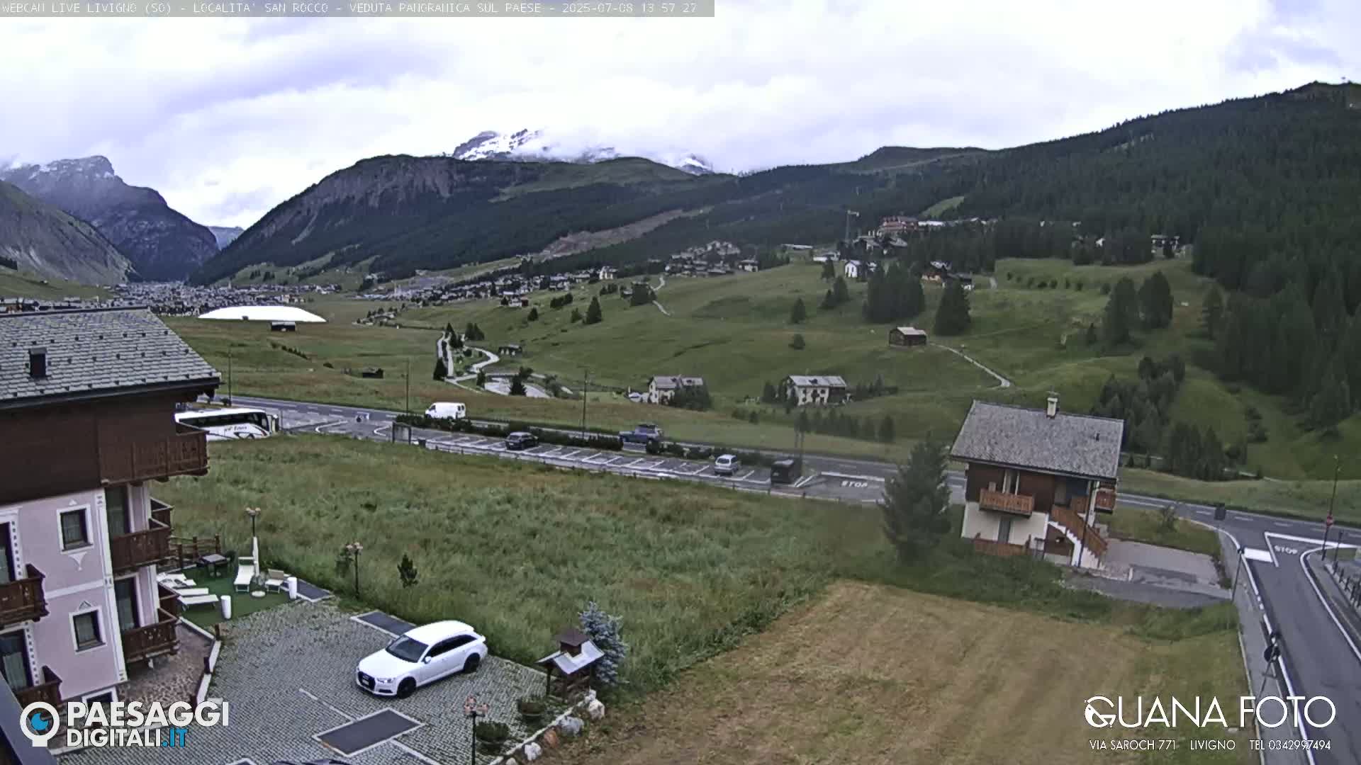 Livigno San Rocco Plateau Live Cam - Sondrio, Lombardy, Italy