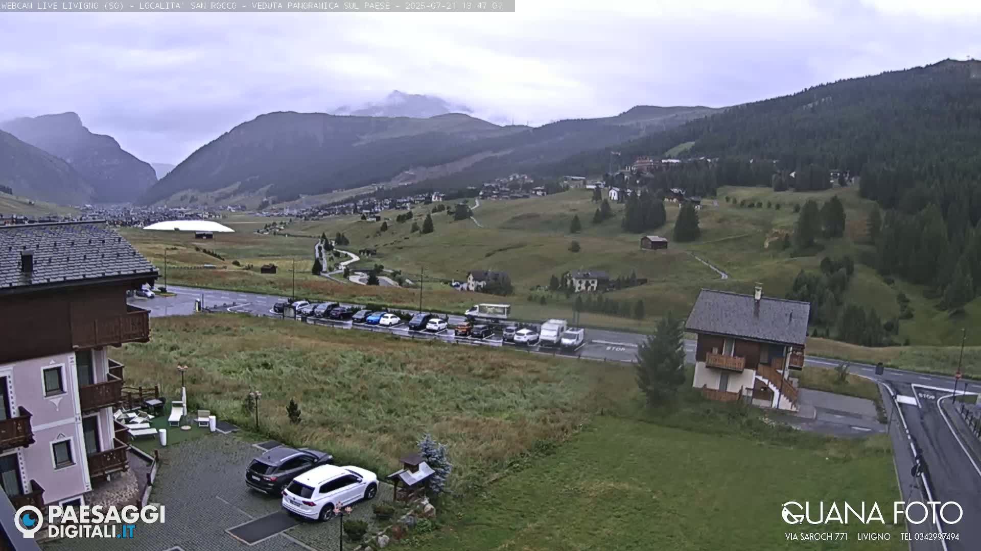 Livigno San Rocco Plateau Live Cam - Sondrio, Lombardy, Italy
